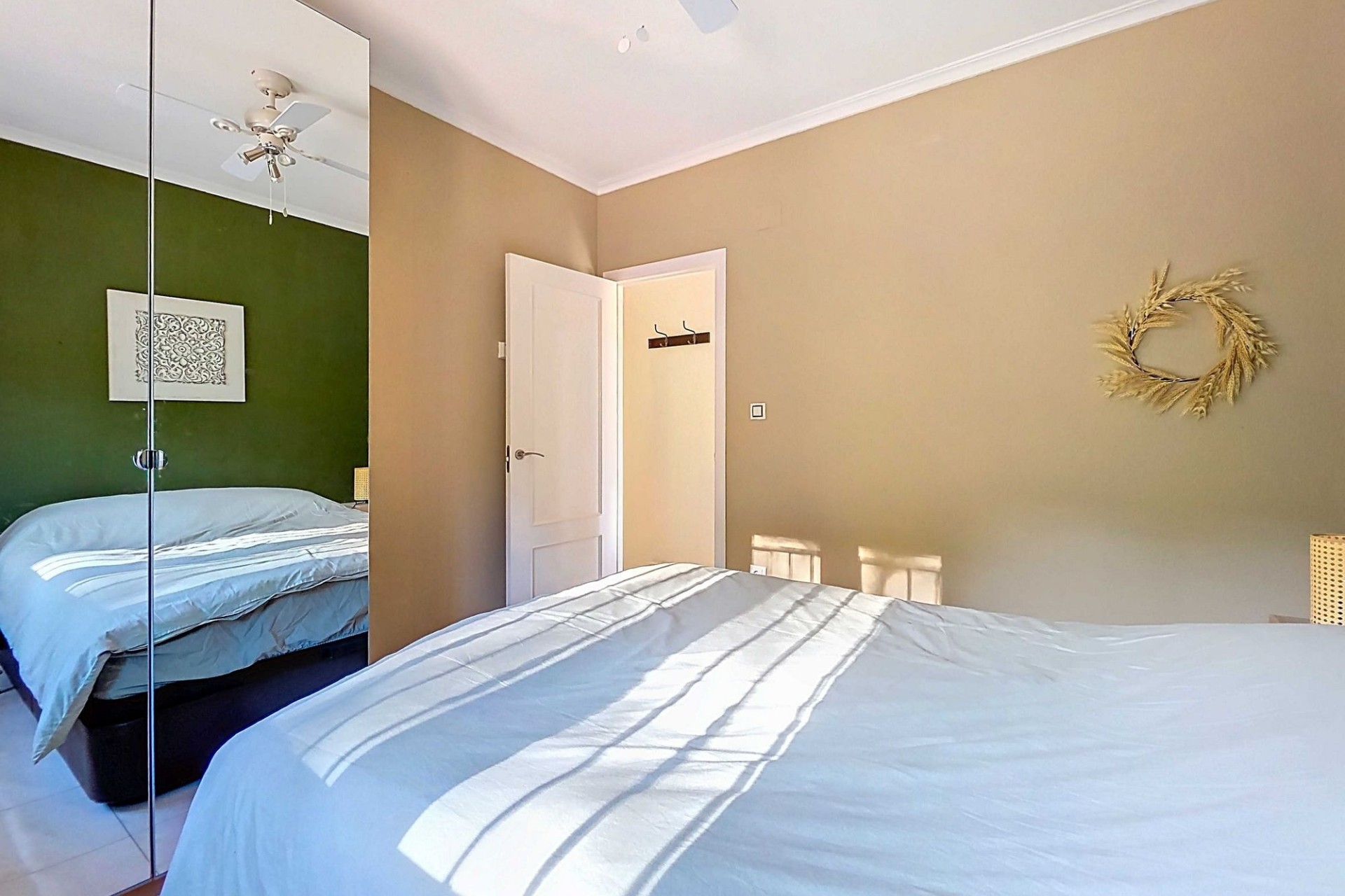 Herverkoop - Vrijstaande Villa -
La Zarza