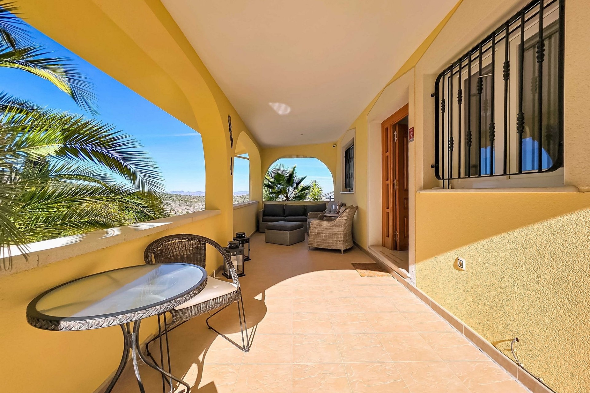 Herverkoop - Vrijstaande Villa -
La Zarza