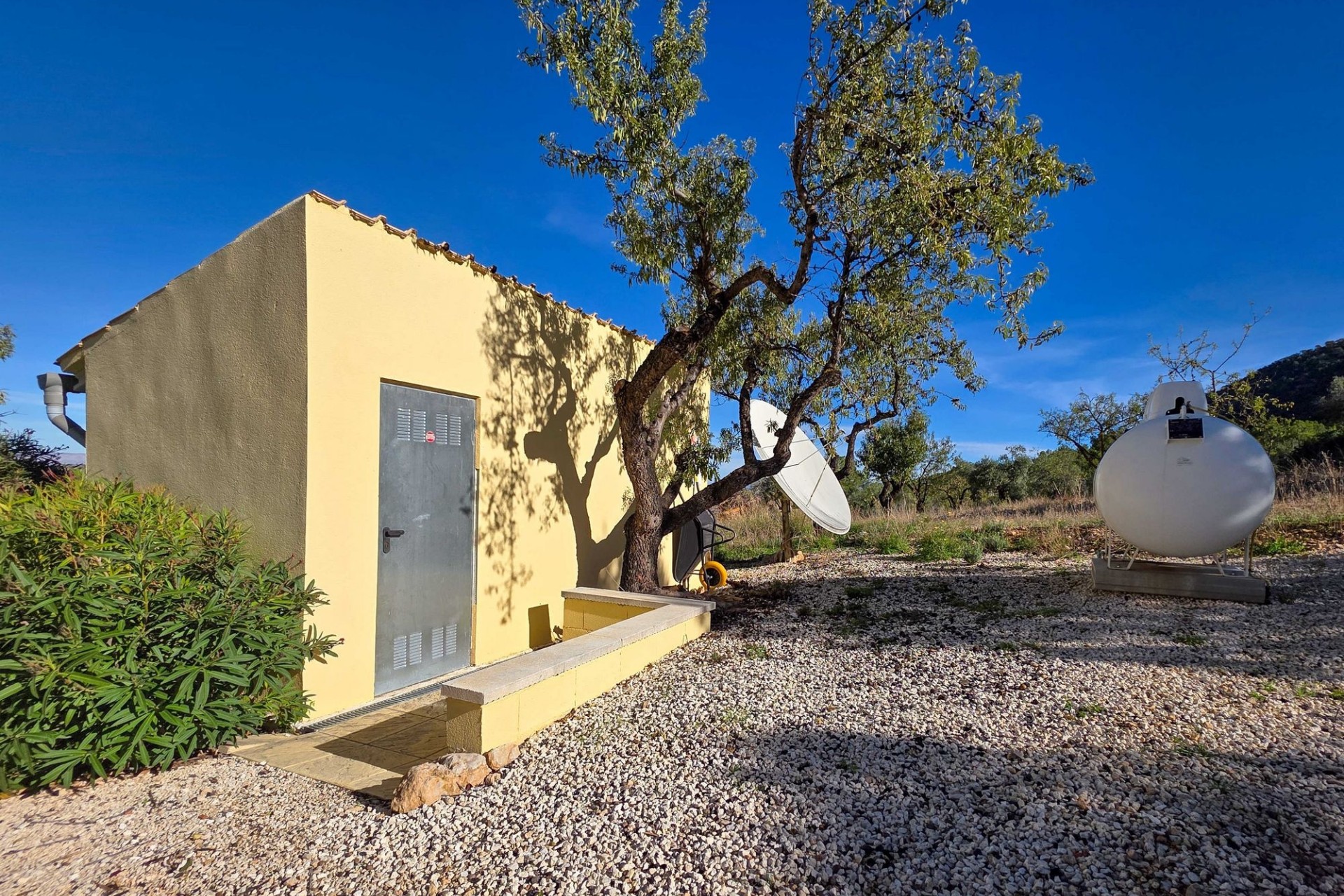 Herverkoop - Vrijstaande Villa -
La Zarza