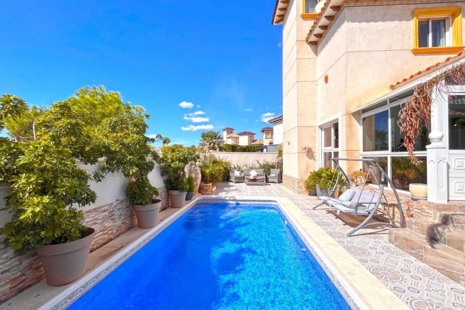 Herverkoop - Vrijstaande Villa -
La Zenia - Costa Blanca
