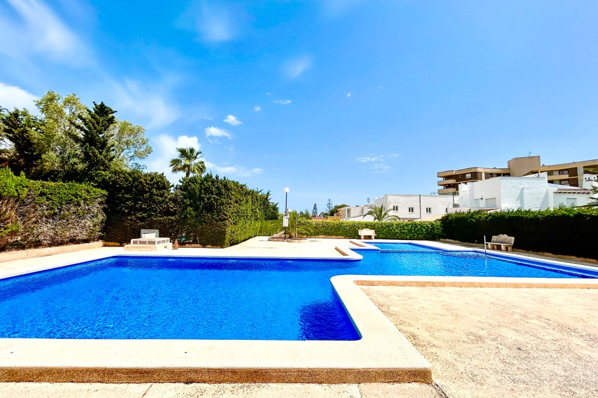 Herverkoop - Vrijstaande villa -
La Zenia - Costa Blanca