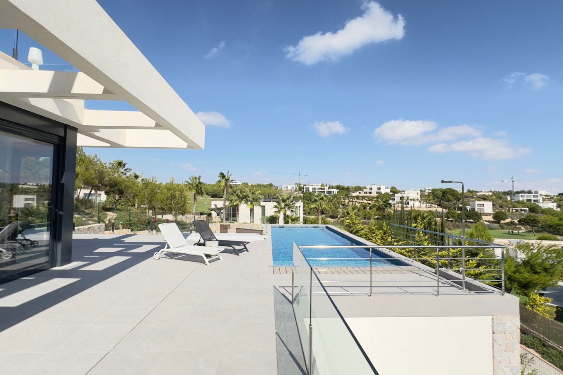 Herverkoop - Vrijstaande Villa -
Las Colinas Golf Resort