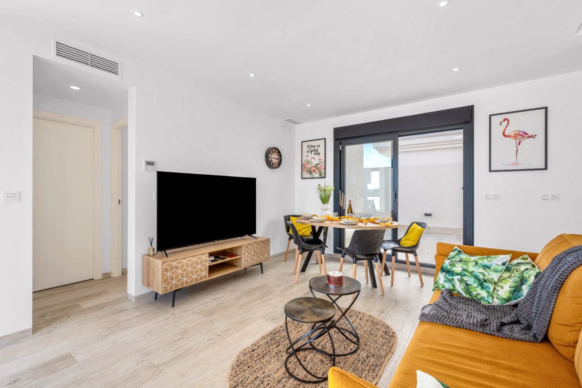 Herverkoop - Vrijstaande Villa -
Los Alcazares