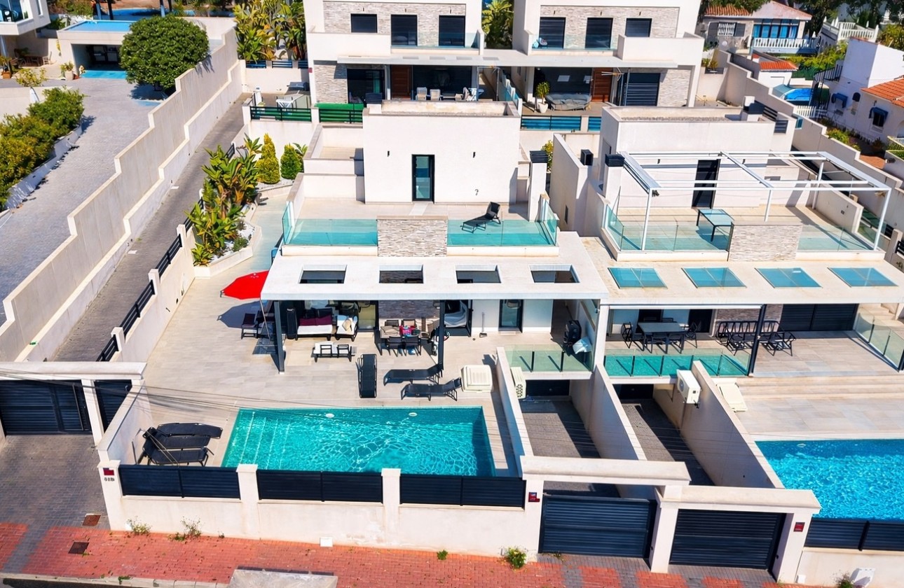 Herverkoop - Vrijstaande Villa -
Los Balcones - Los Altos del Edén - Costa Blanca