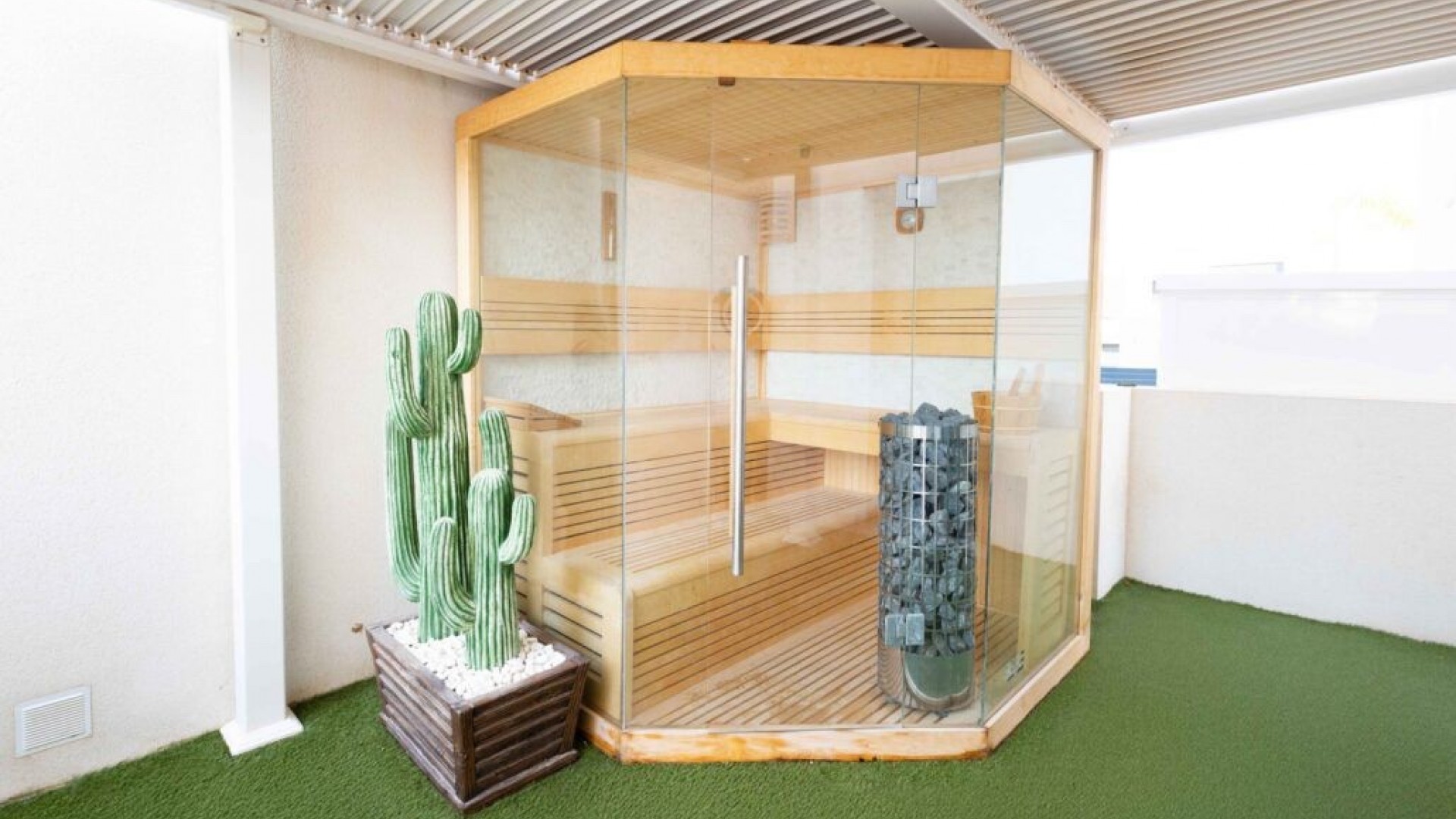 Herverkoop - Vrijstaande Villa -
Los Montesinos - La Herada