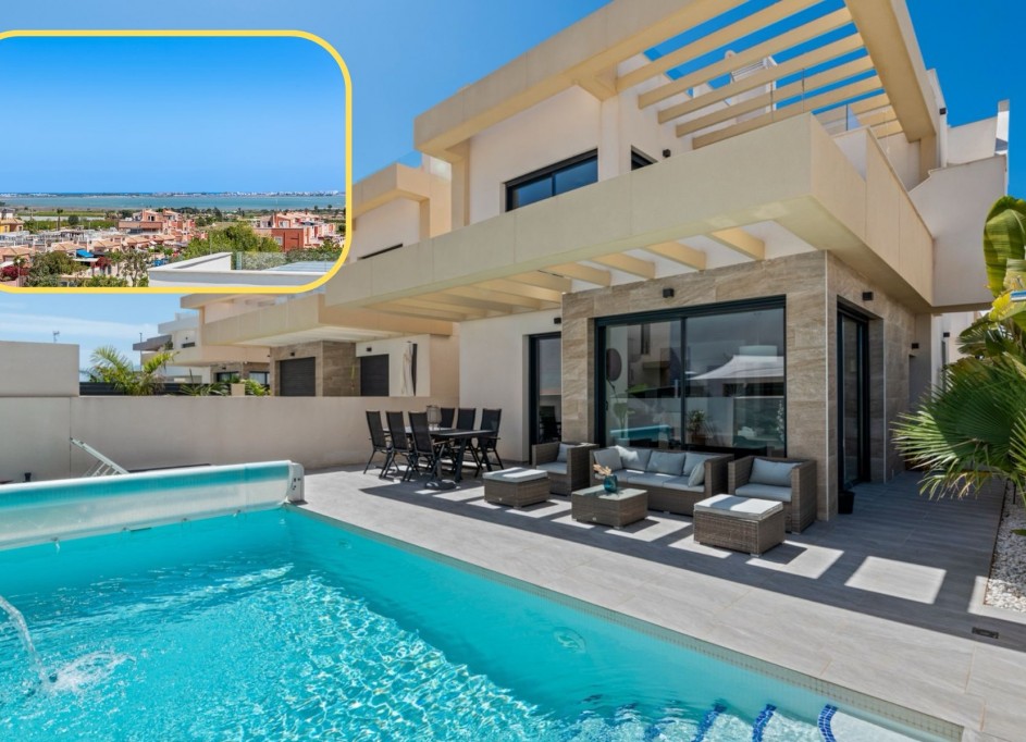 Herverkoop - Vrijstaande Villa -
Los Montesinos - La Herada