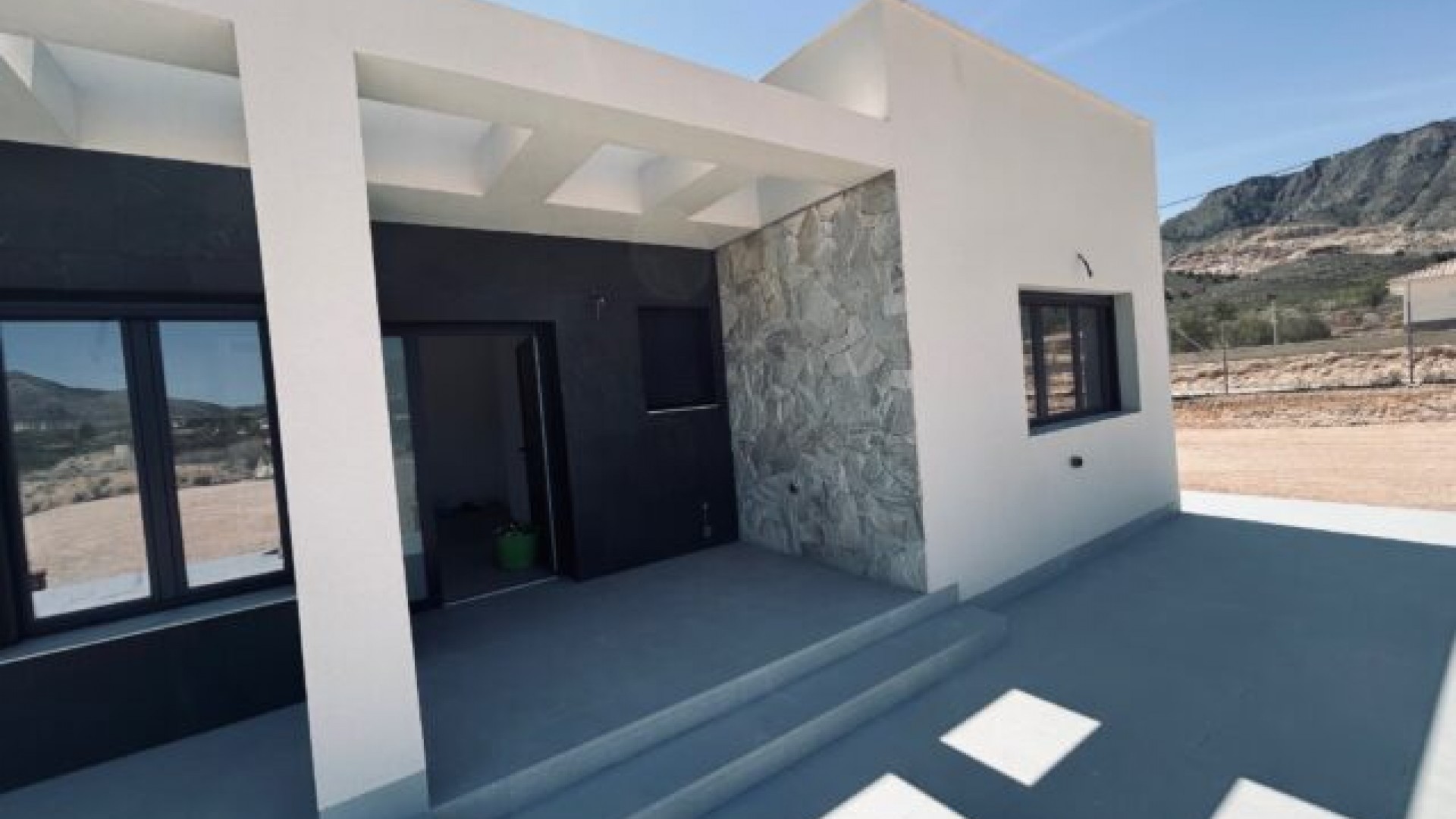 Herverkoop - Vrijstaande Villa -
Macisvenda - MACISVENDA