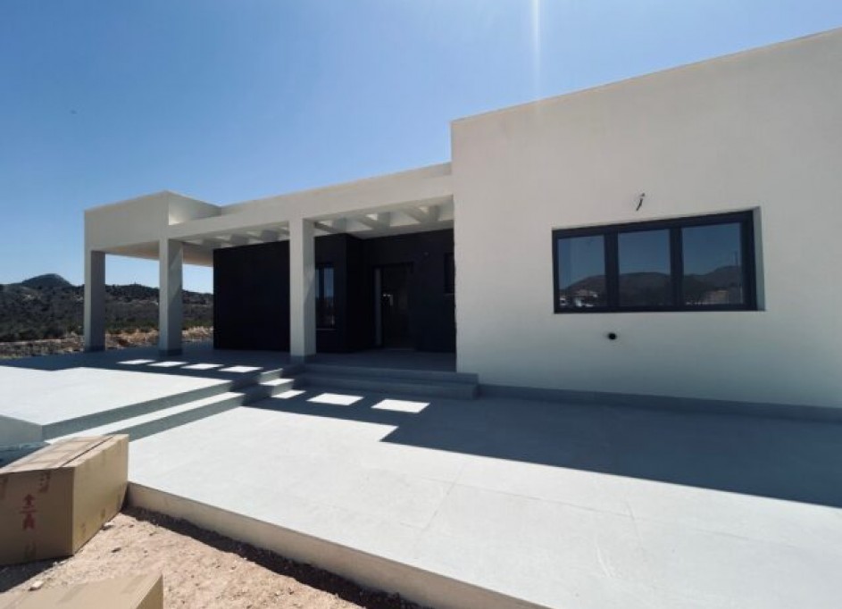 Herverkoop - Vrijstaande Villa -
Macisvenda - MACISVENDA