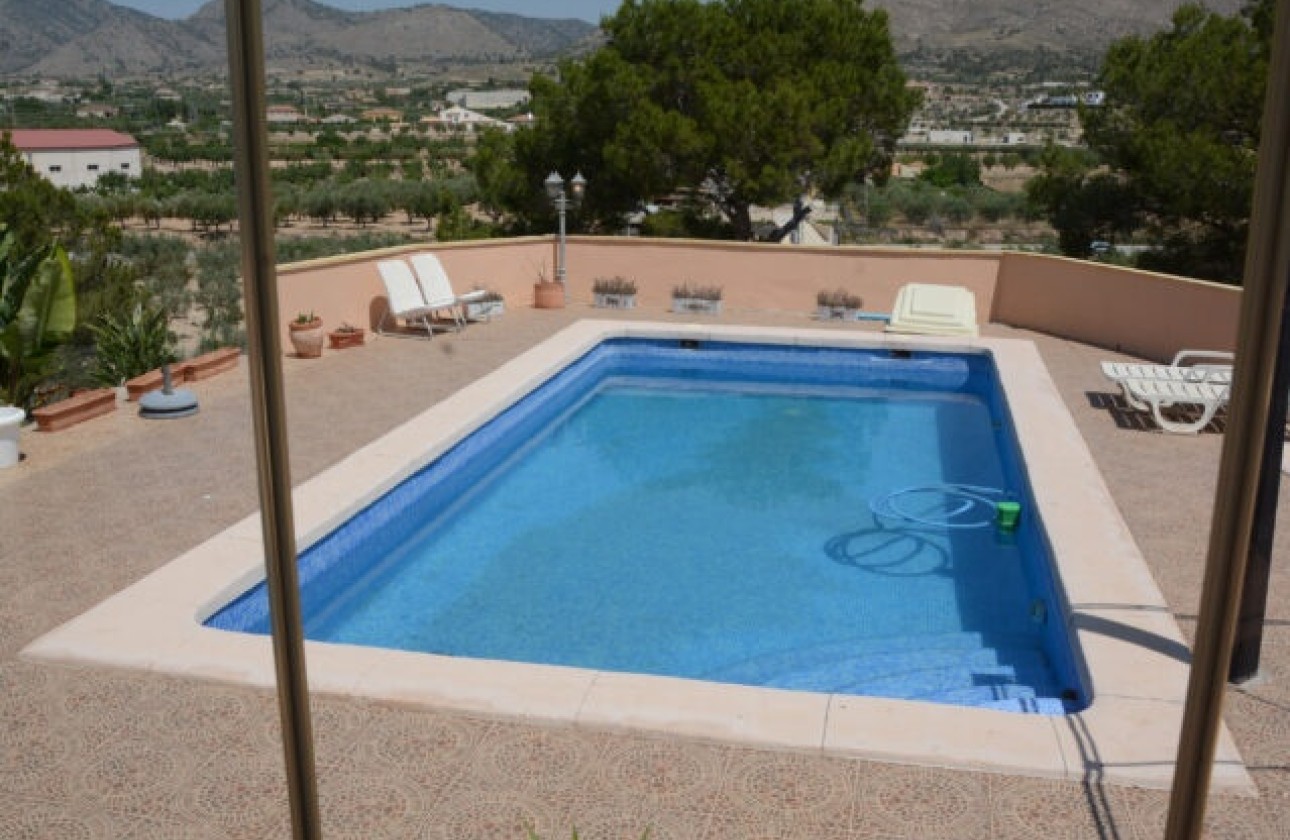 Herverkoop - Vrijstaande Villa -
Macisvenda