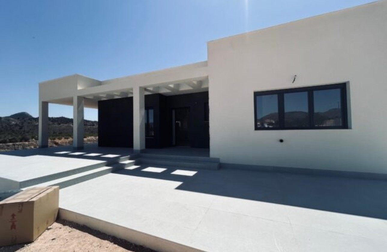 Herverkoop - Vrijstaande Villa -
Macisvenda