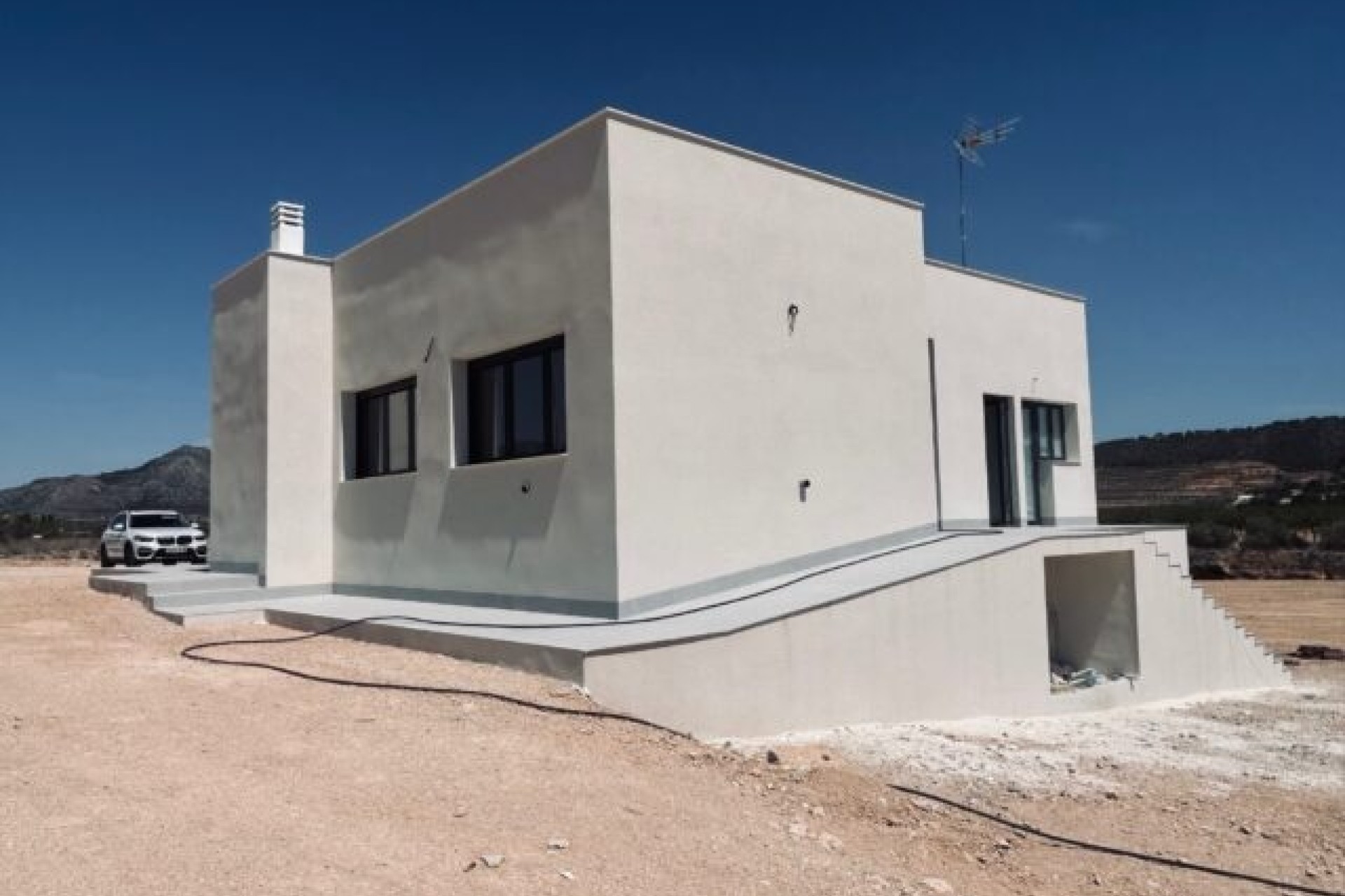 Herverkoop - Vrijstaande Villa -
Macisvenda