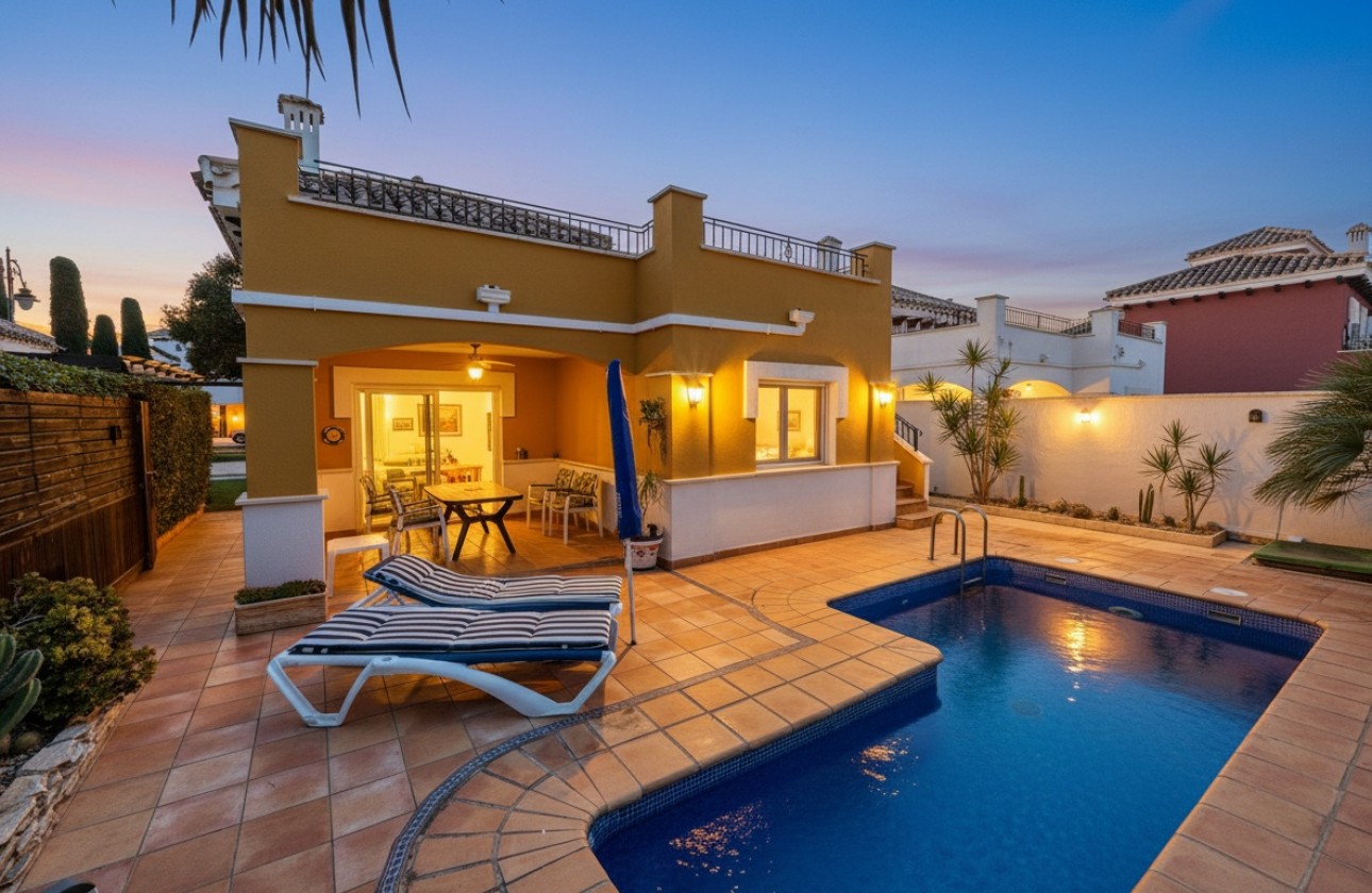 Herverkoop - Vrijstaande villa -
Mar Menor Golf Resort - Inland