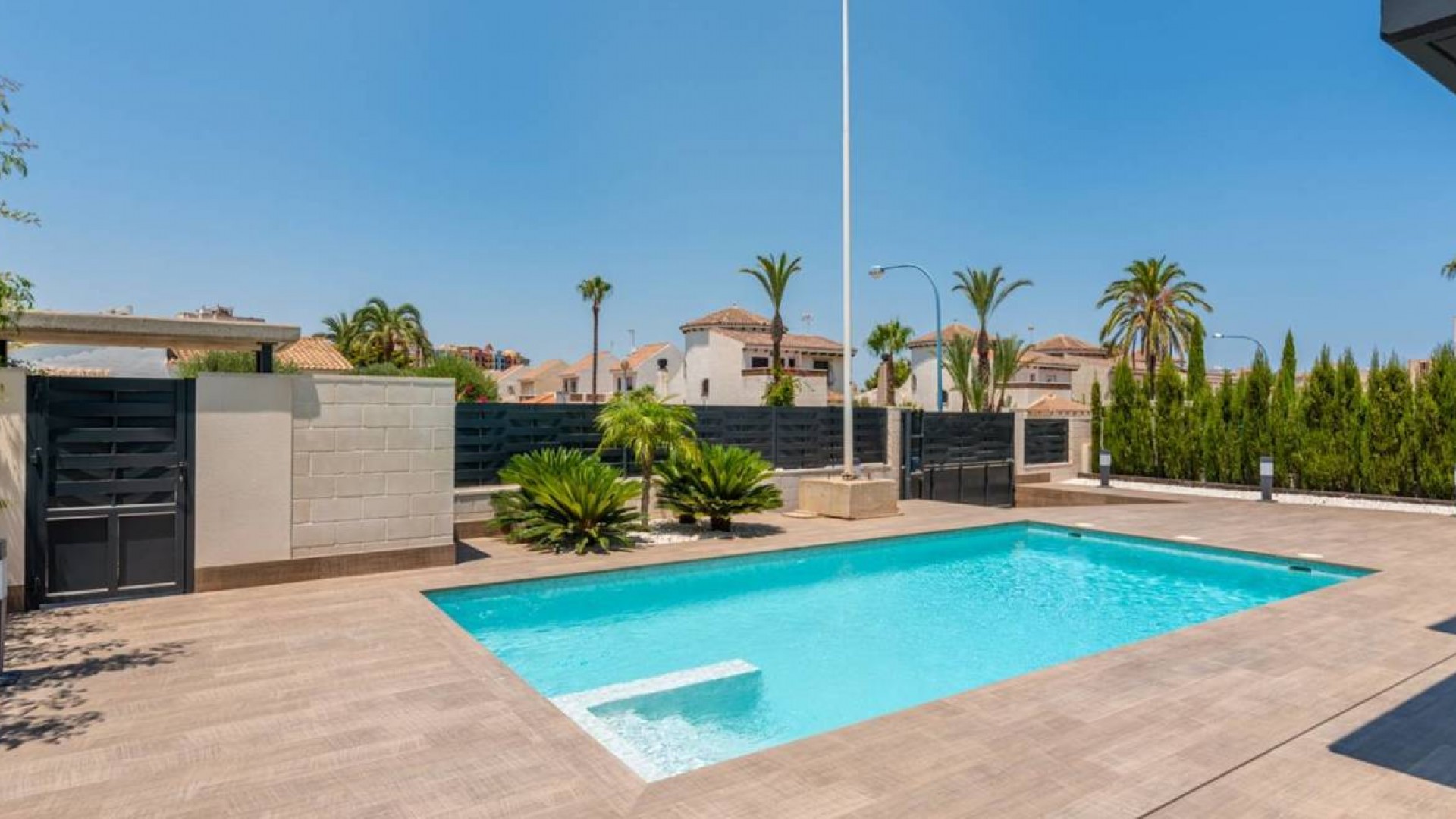 Herverkoop - Vrijstaande Villa -
Mar Menor