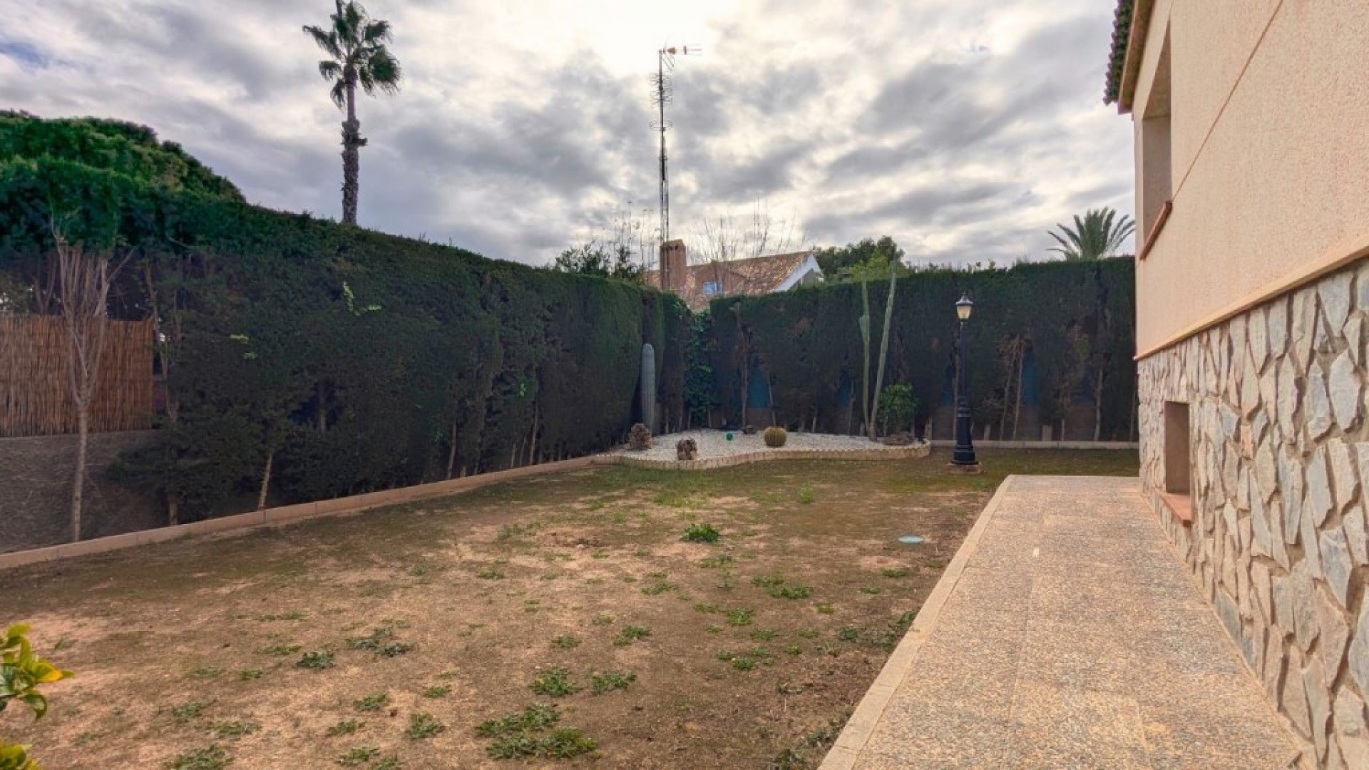 Herverkoop - Vrijstaande Villa -
Mil Palmeras