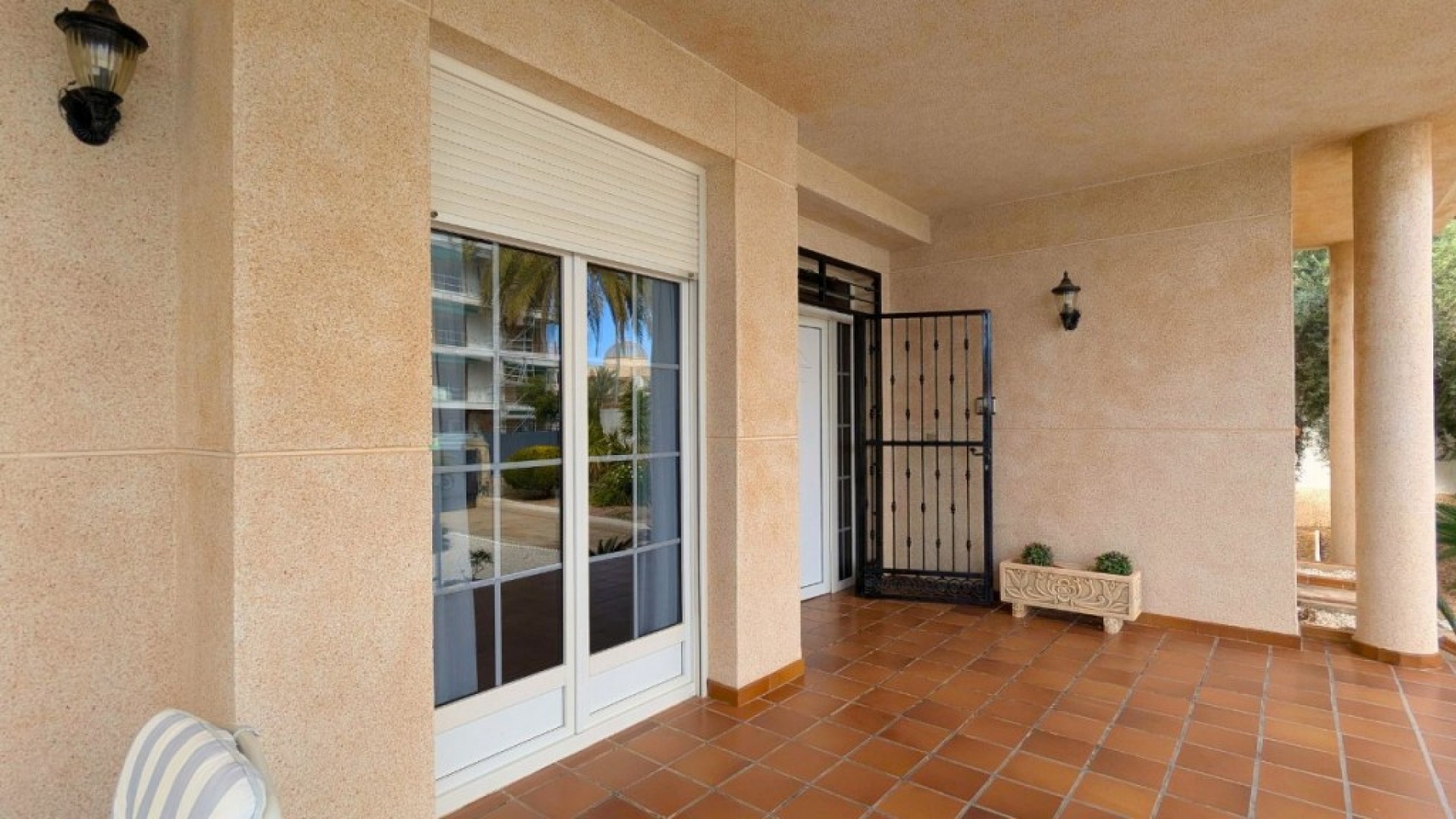 Herverkoop - Vrijstaande Villa -
Mil Palmeras