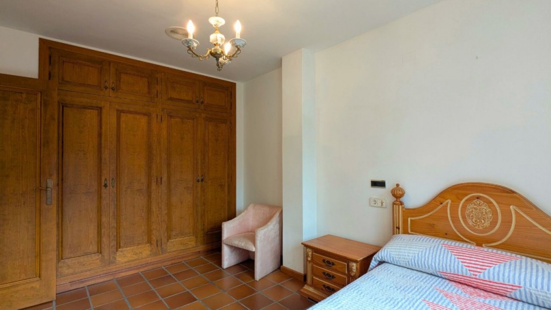 Herverkoop - Vrijstaande Villa -
Mil Palmeras