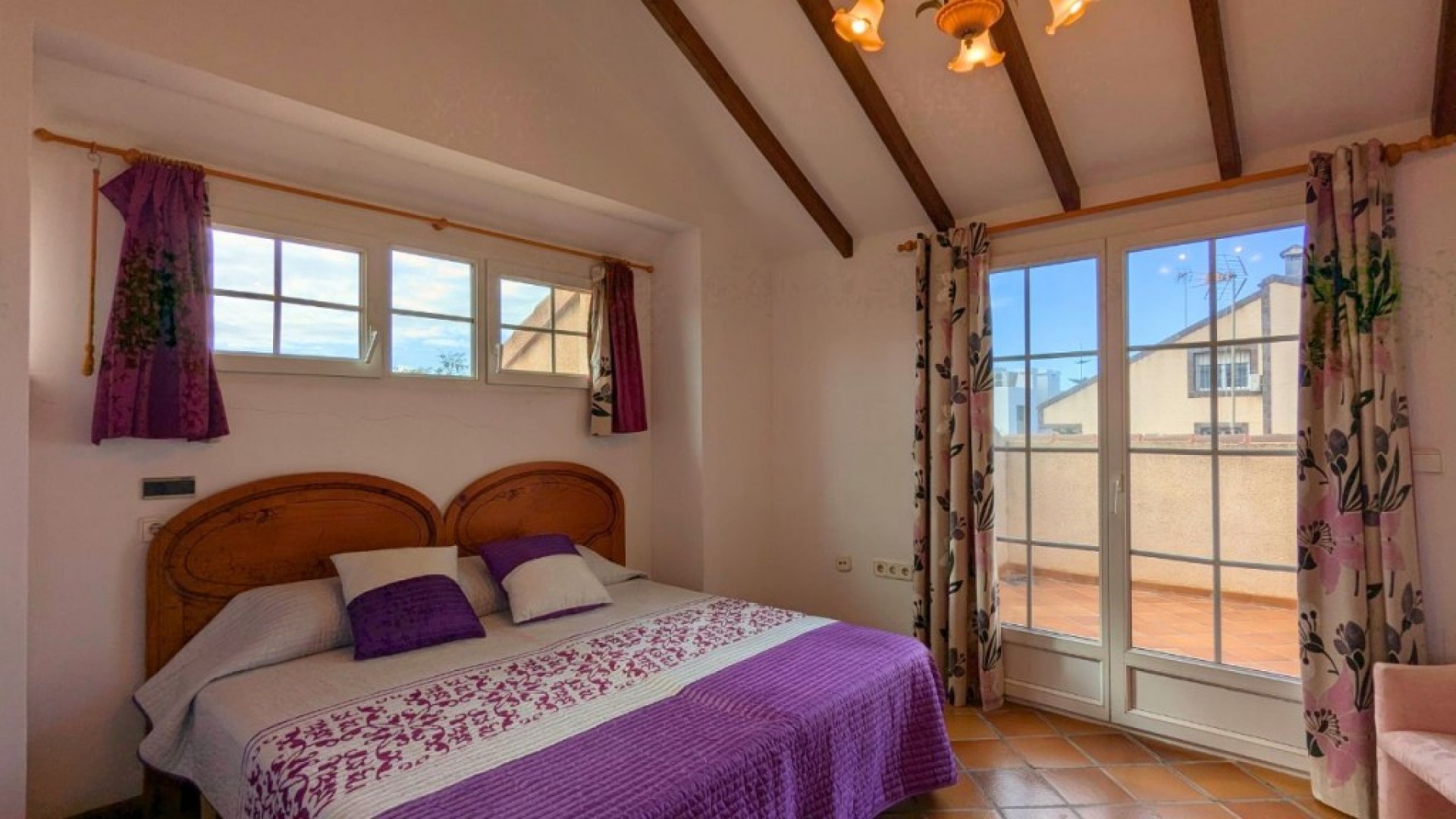 Herverkoop - Vrijstaande Villa -
Mil Palmeras