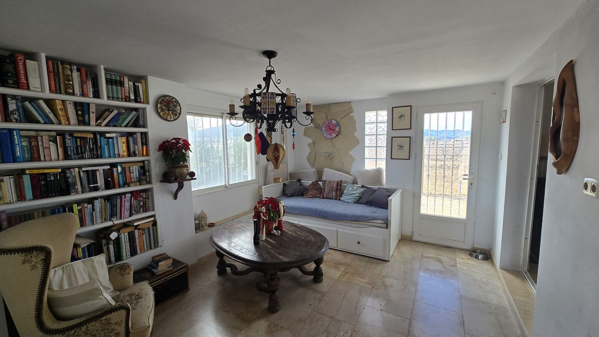 Herverkoop - Vrijstaande Villa -
Monóvar