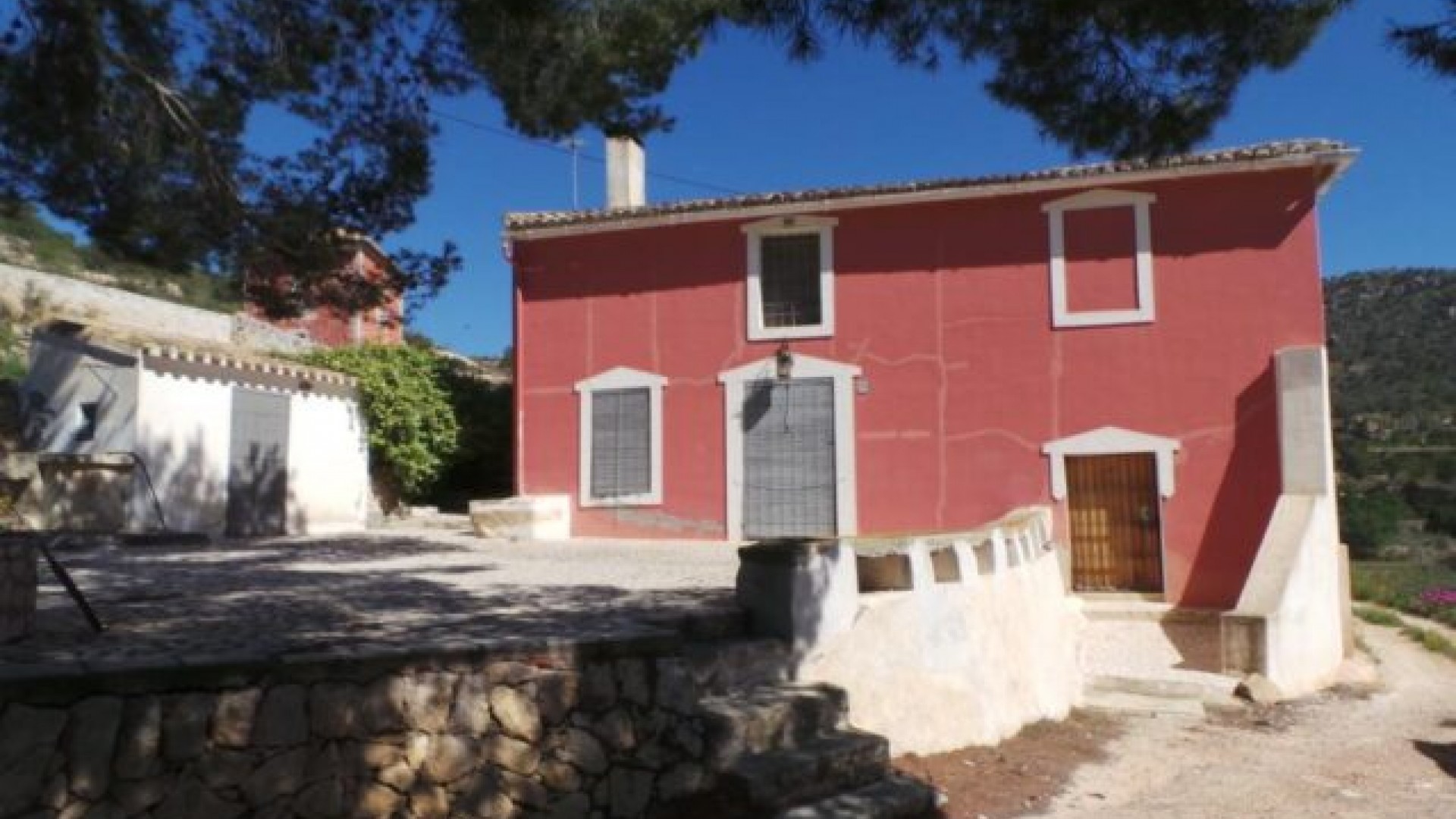 Herverkoop - Vrijstaande Villa -
Monóvar