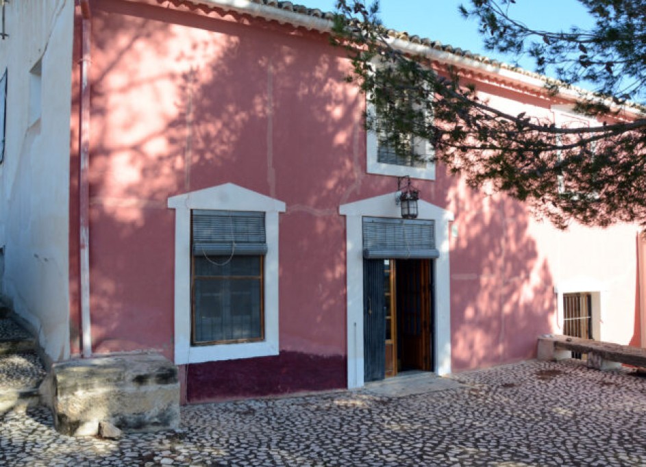 Herverkoop - Vrijstaande Villa -
Monóvar