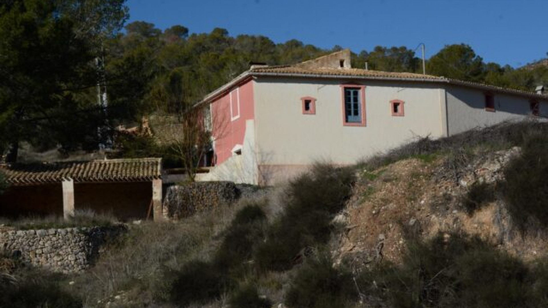 Herverkoop - Vrijstaande Villa -
Monóvar