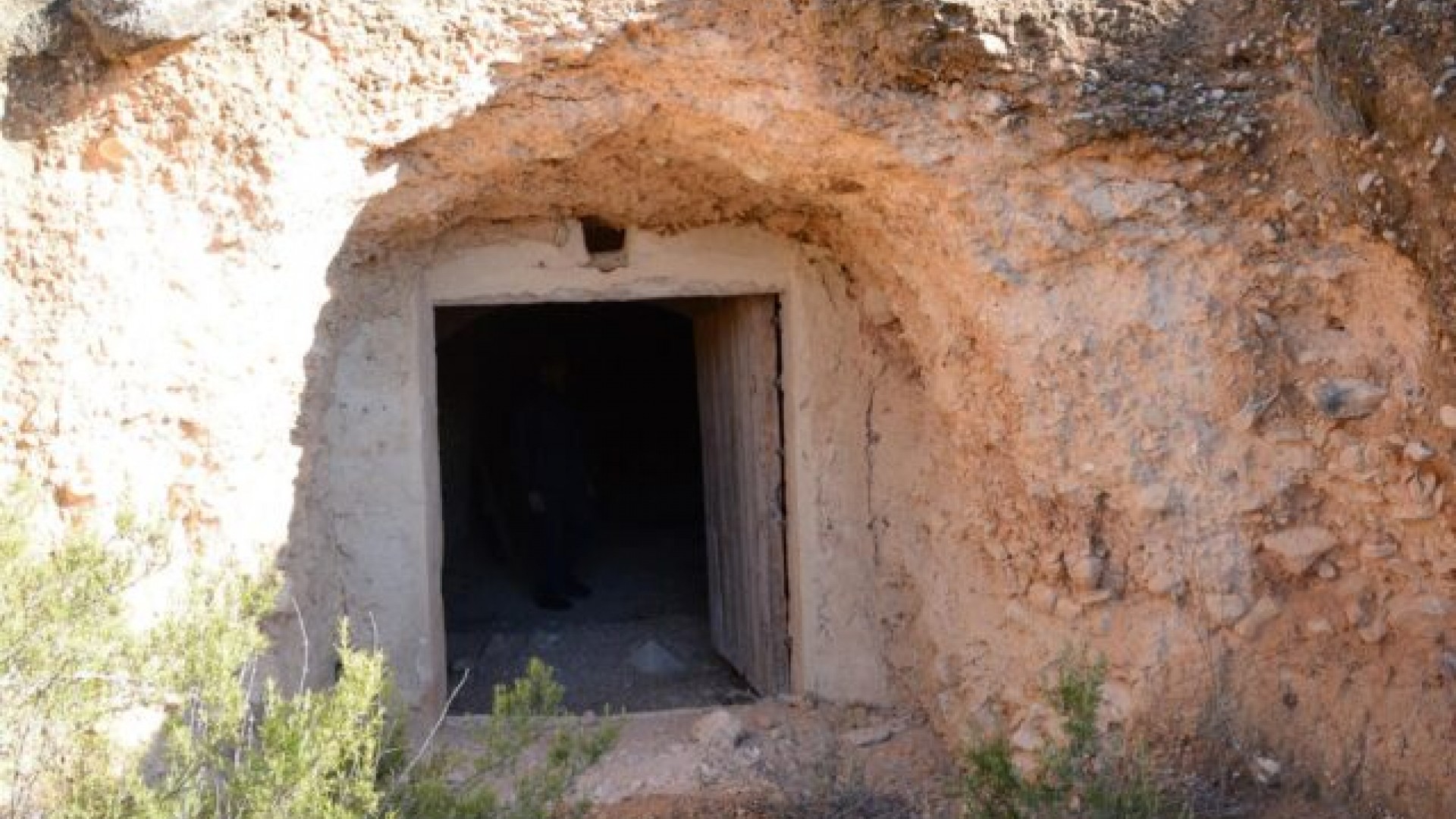 Herverkoop - Vrijstaande Villa -
Monóvar