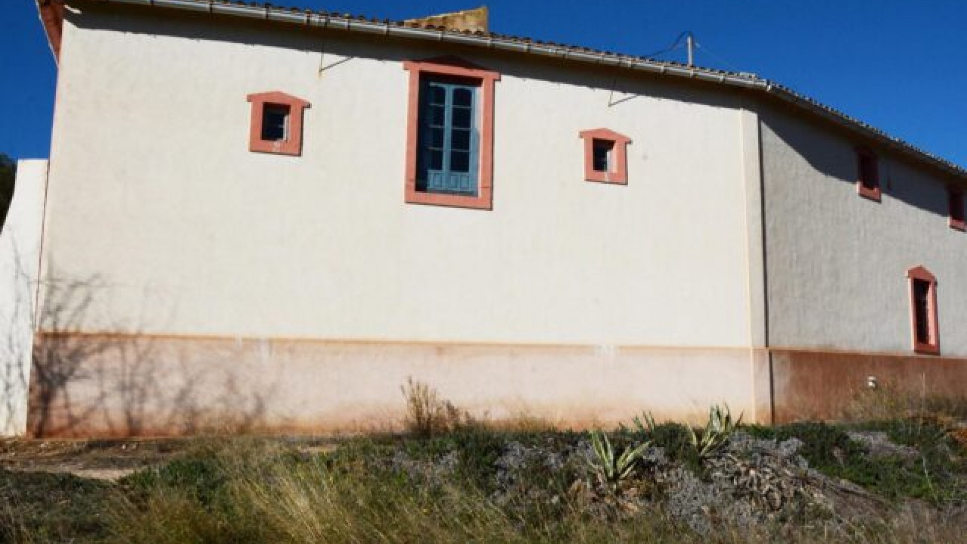 Herverkoop - Vrijstaande Villa -
Monóvar