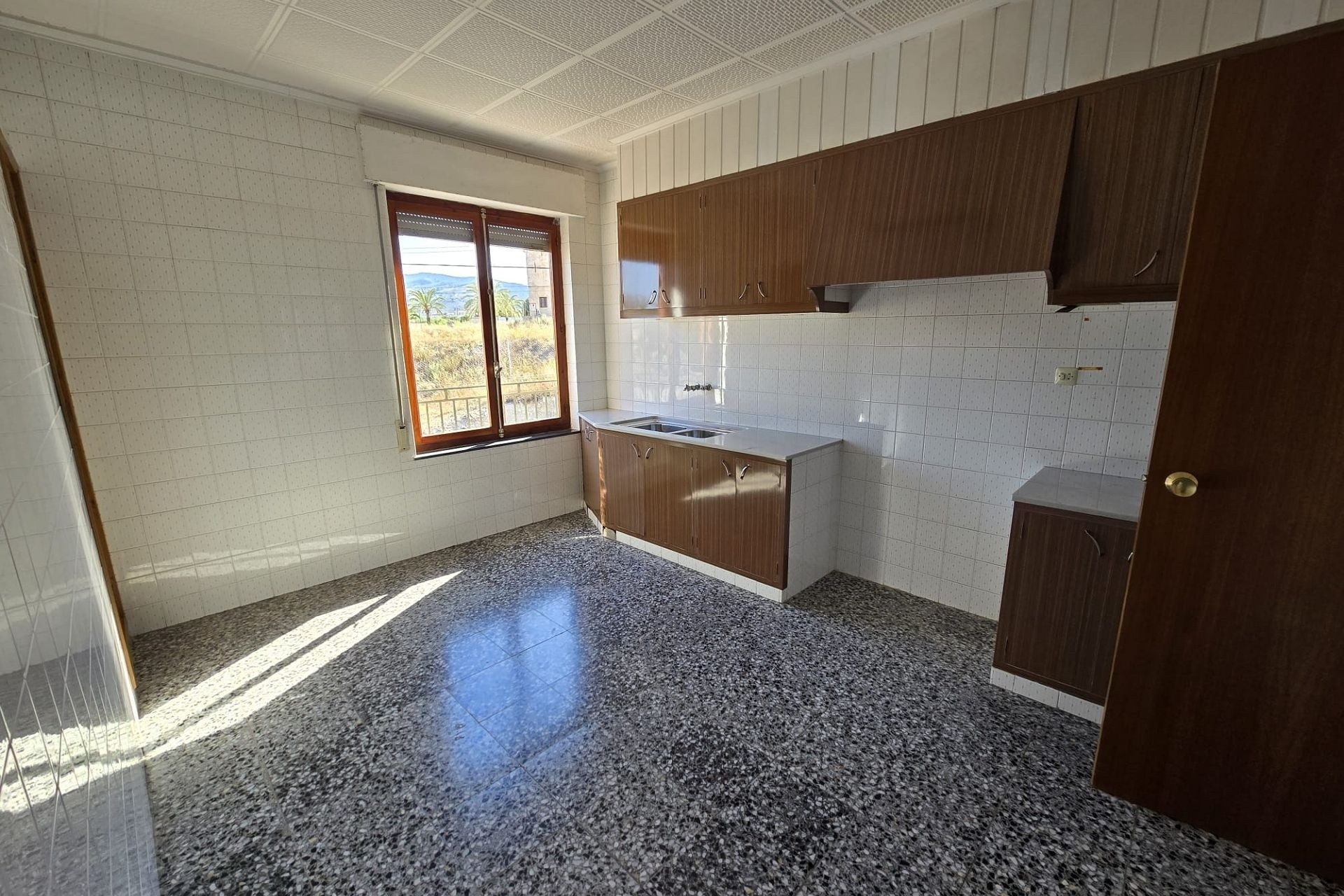 Herverkoop - Vrijstaande Villa -
Monóvar