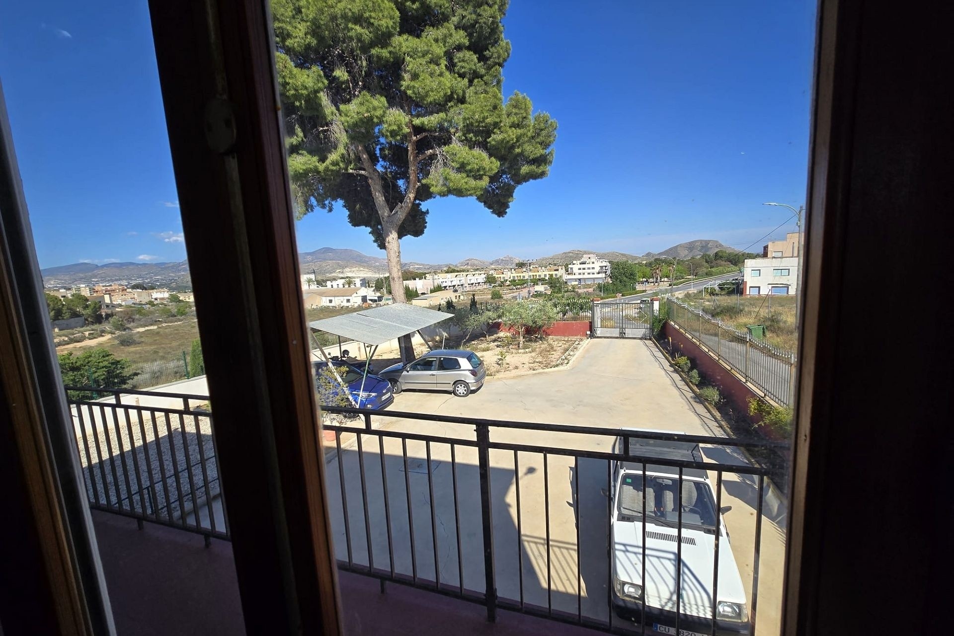 Herverkoop - Vrijstaande Villa -
Monóvar