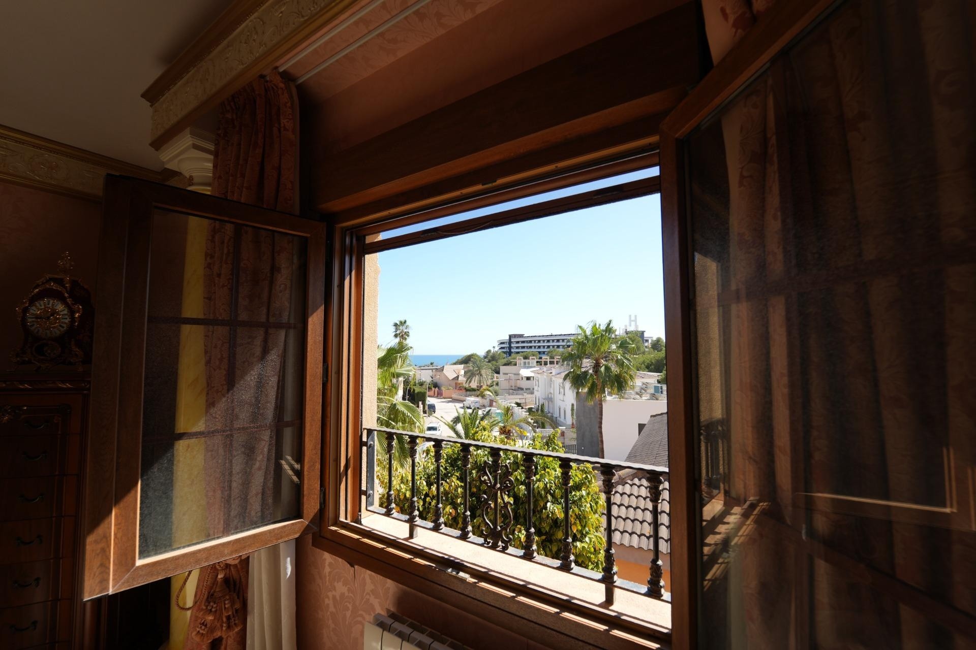 Herverkoop - Vrijstaande Villa -
Orihuela Costa - Campoamor