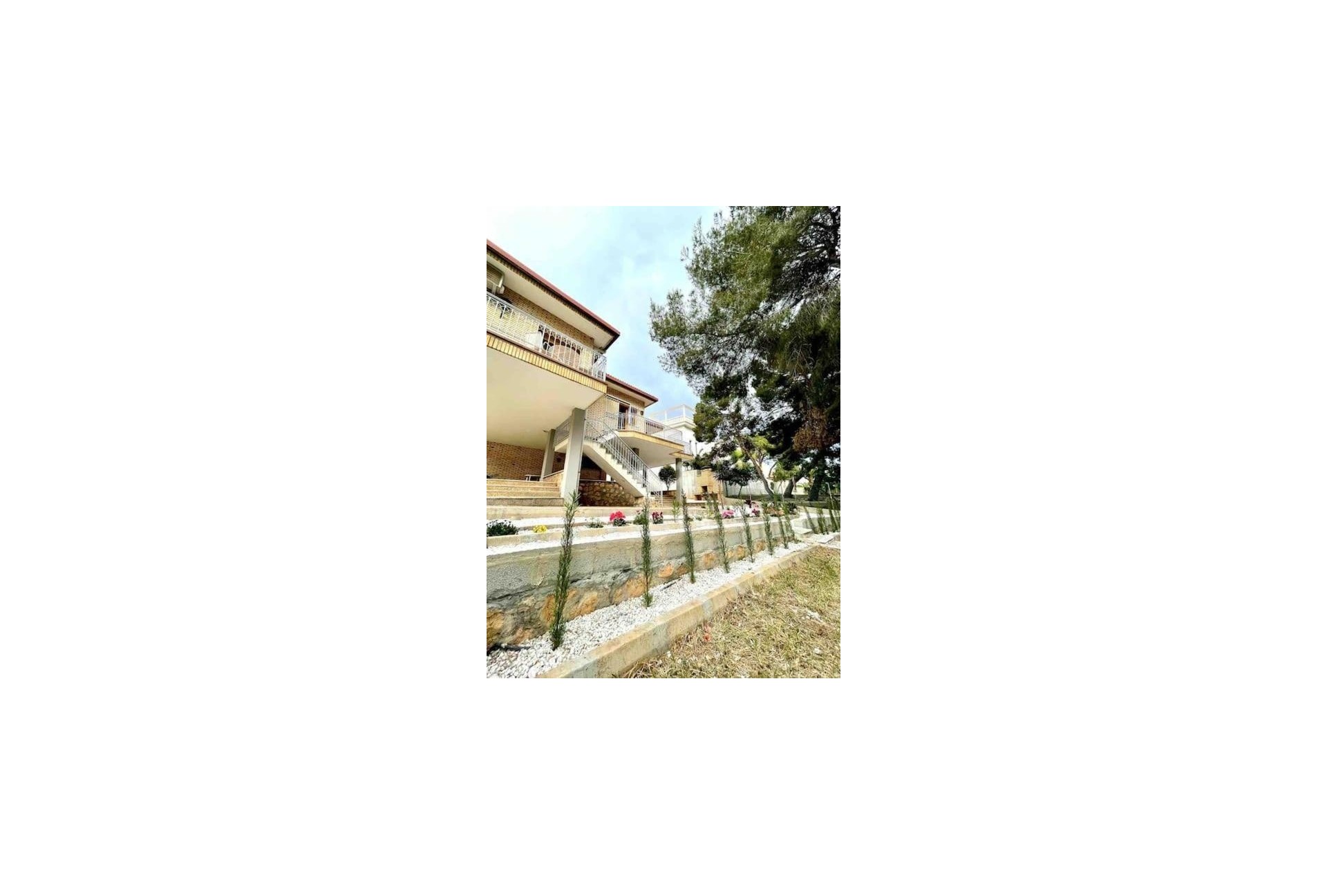 Herverkoop - Vrijstaande Villa -
Orihuela Costa - Campoamor