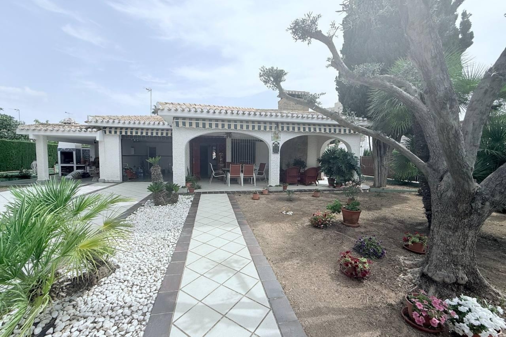 Herverkoop - Vrijstaande Villa -
Orihuela Costa - Campoamor