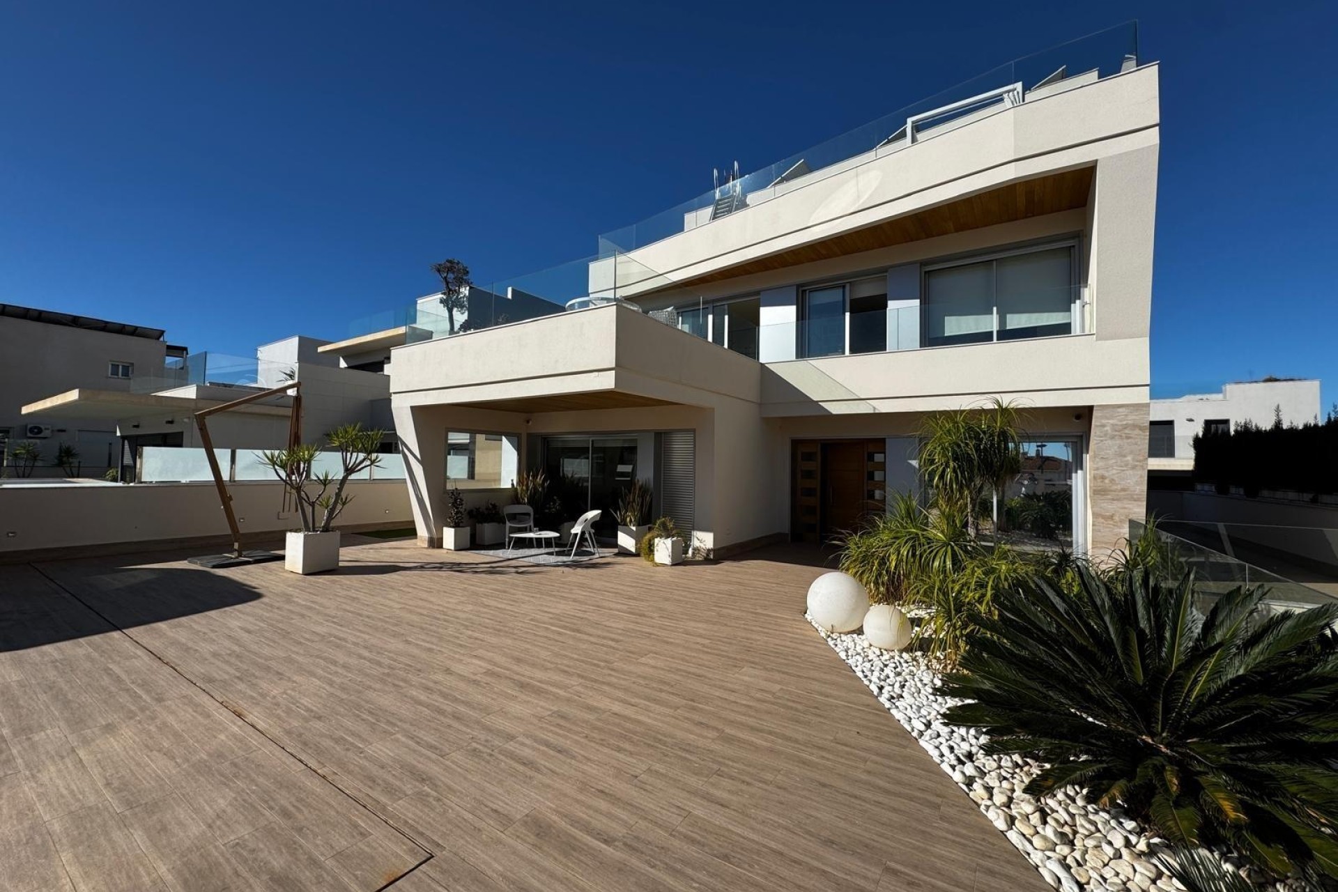 Herverkoop - Vrijstaande Villa -
Orihuela Costa - Campoamor