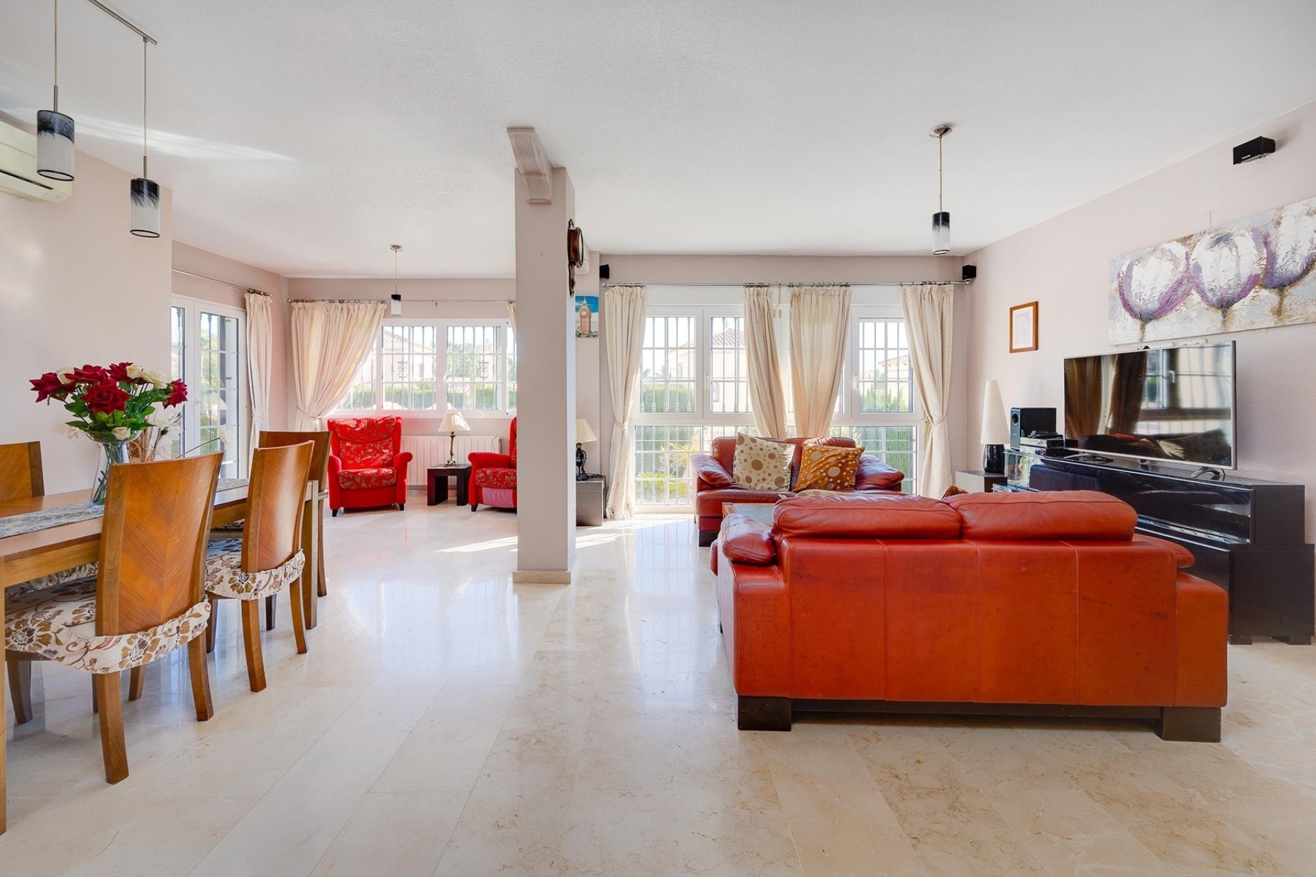 Herverkoop - Vrijstaande Villa -
Orihuela Costa - Costa Blanca