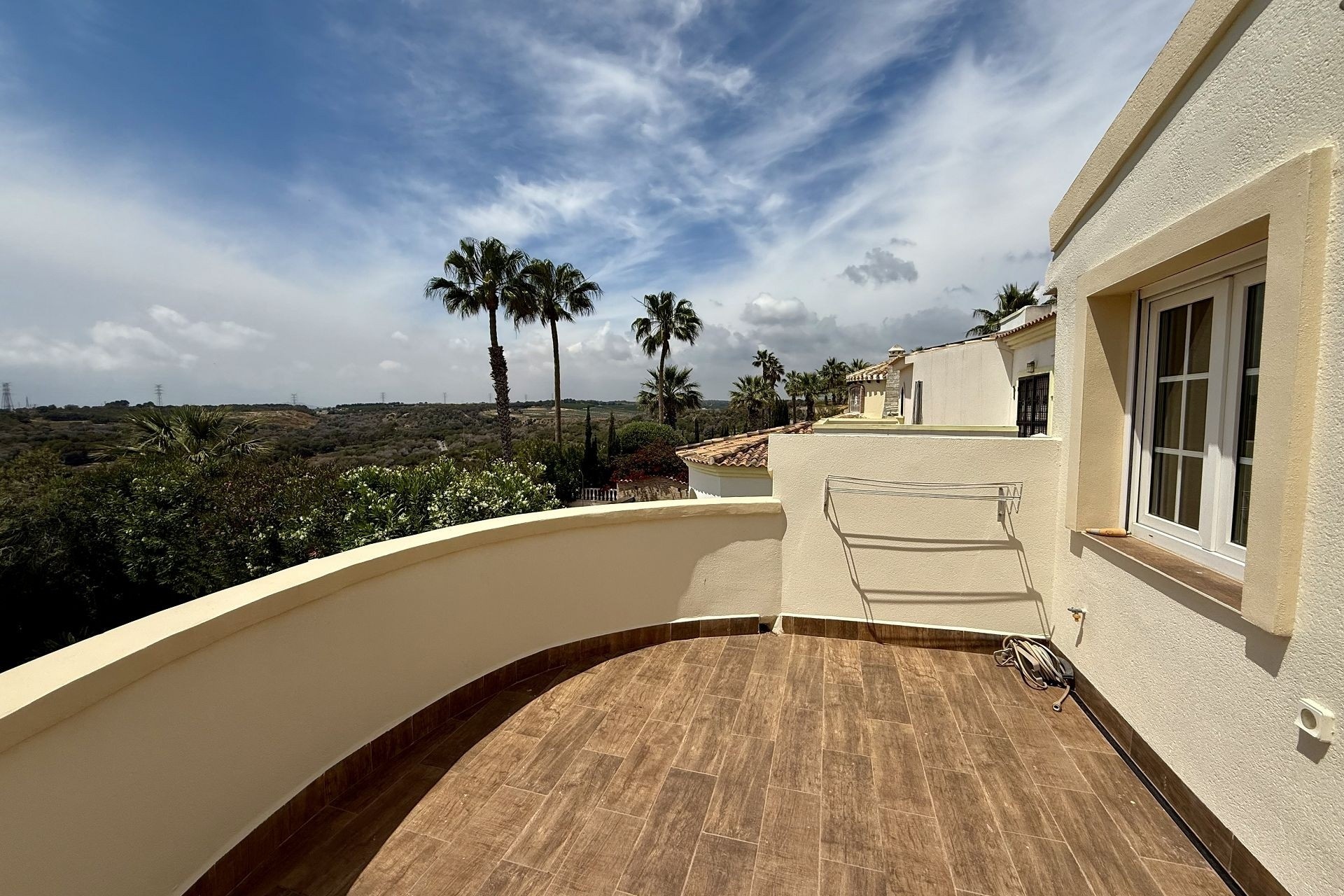 Herverkoop - Vrijstaande Villa -
Orihuela Costa - Costa Blanca
