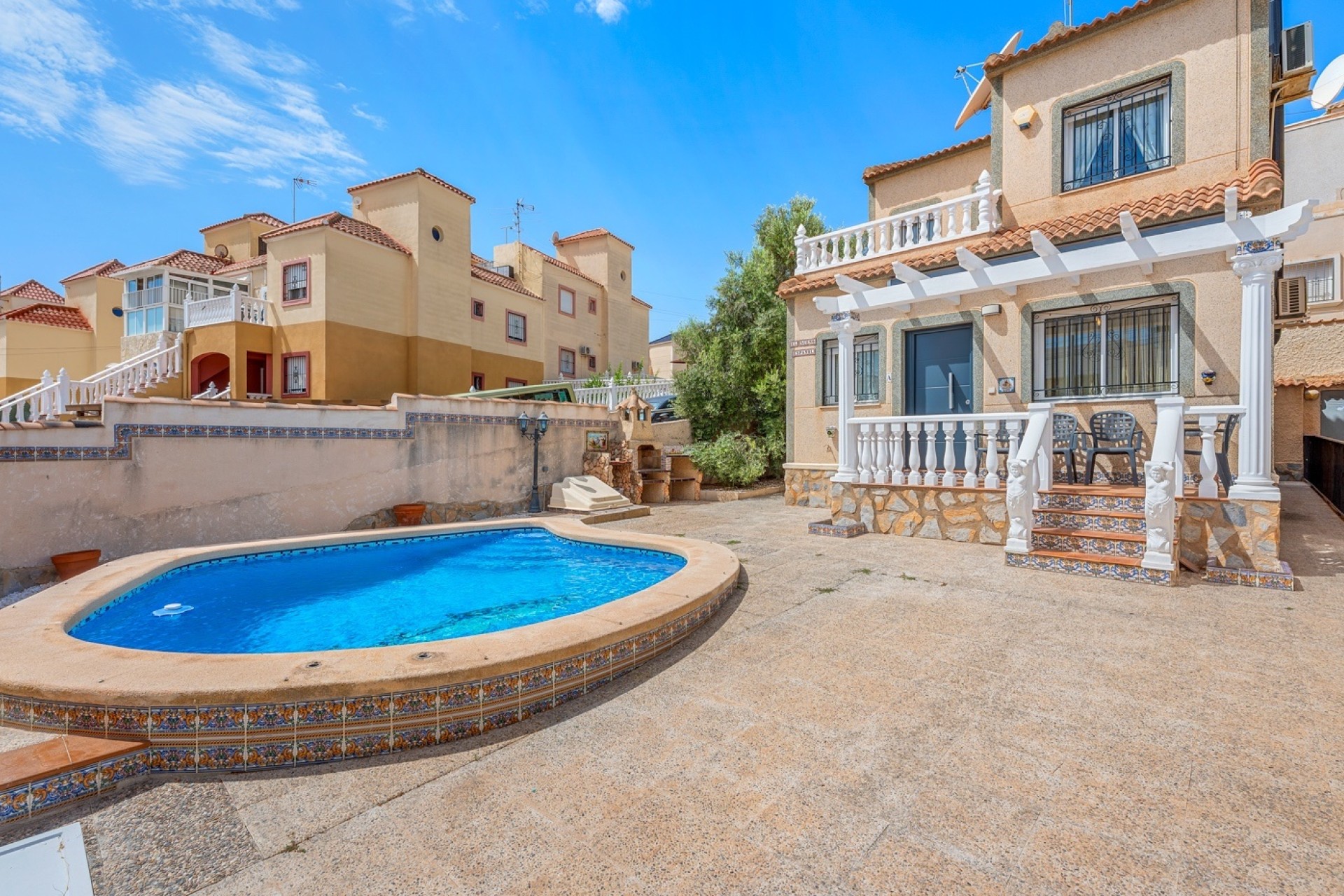 Herverkoop - Vrijstaande Villa -
Orihuela Costa - El Galan