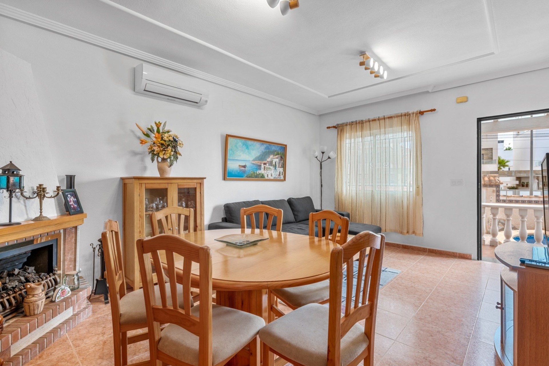 Herverkoop - Vrijstaande Villa -
Orihuela Costa - El Galan