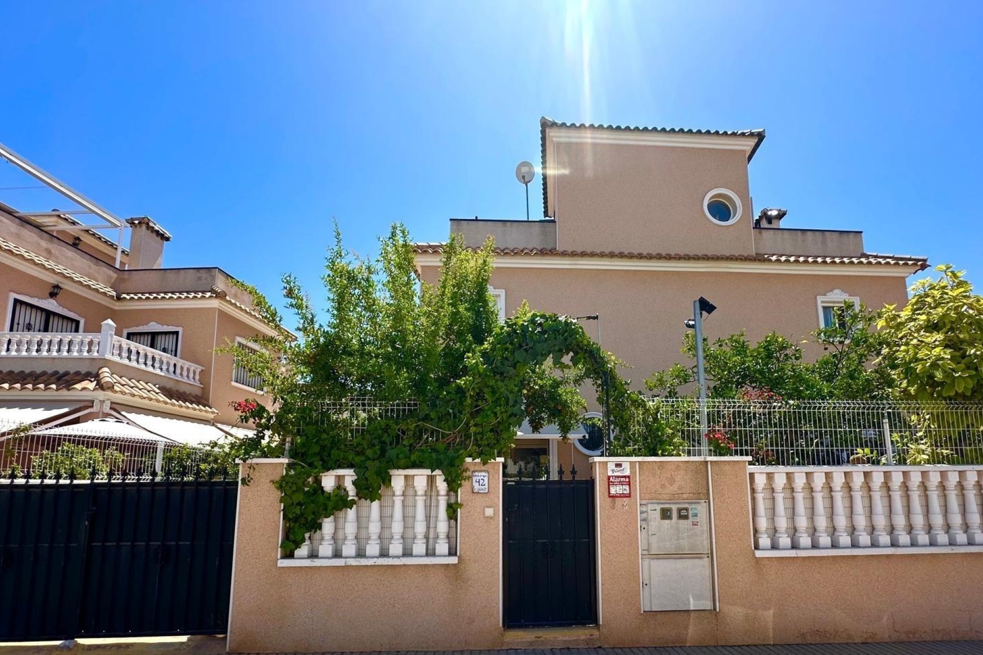 Herverkoop - Vrijstaande Villa -
Orihuela Costa - La Regia