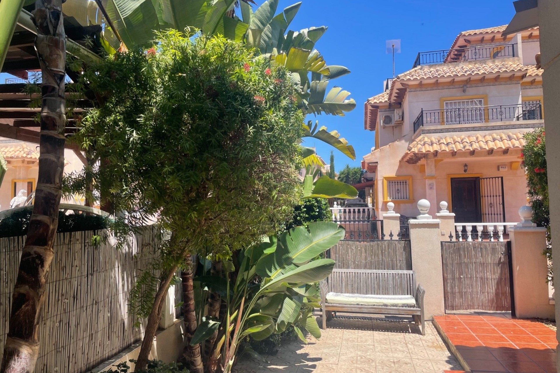 Herverkoop - Vrijstaande Villa -
Orihuela Costa - La Regia