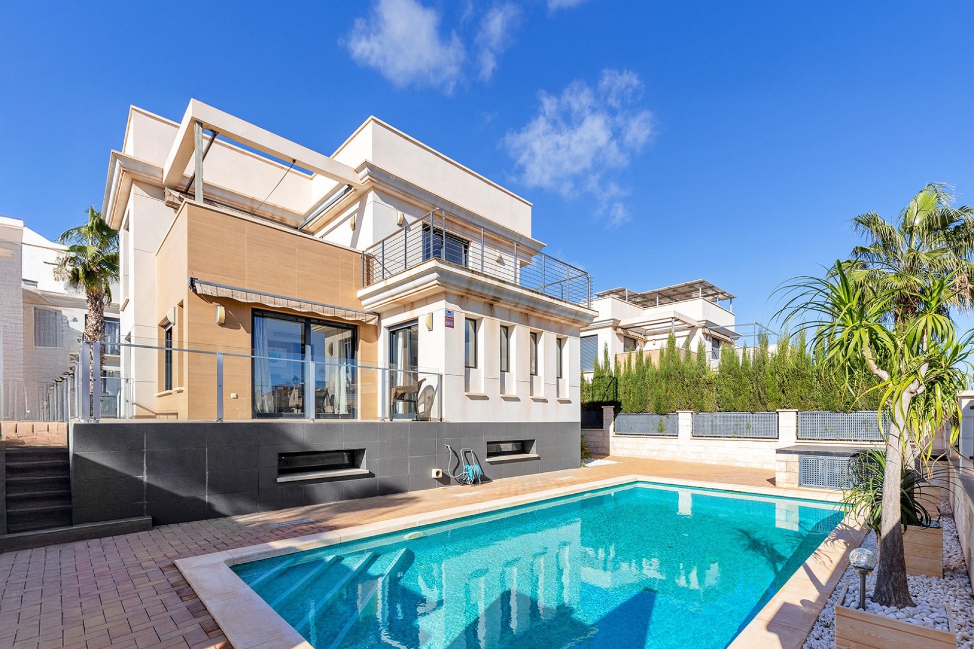 Herverkoop - Vrijstaande Villa -
Orihuela Costa - La Zenia