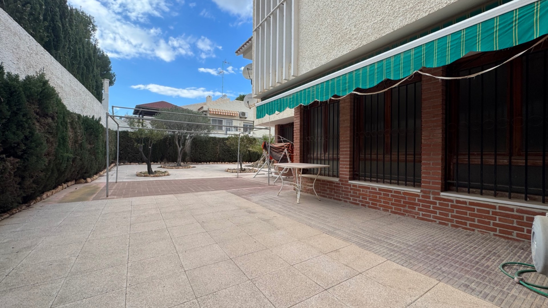 Herverkoop - Vrijstaande Villa -
Orihuela Costa - La Zenia