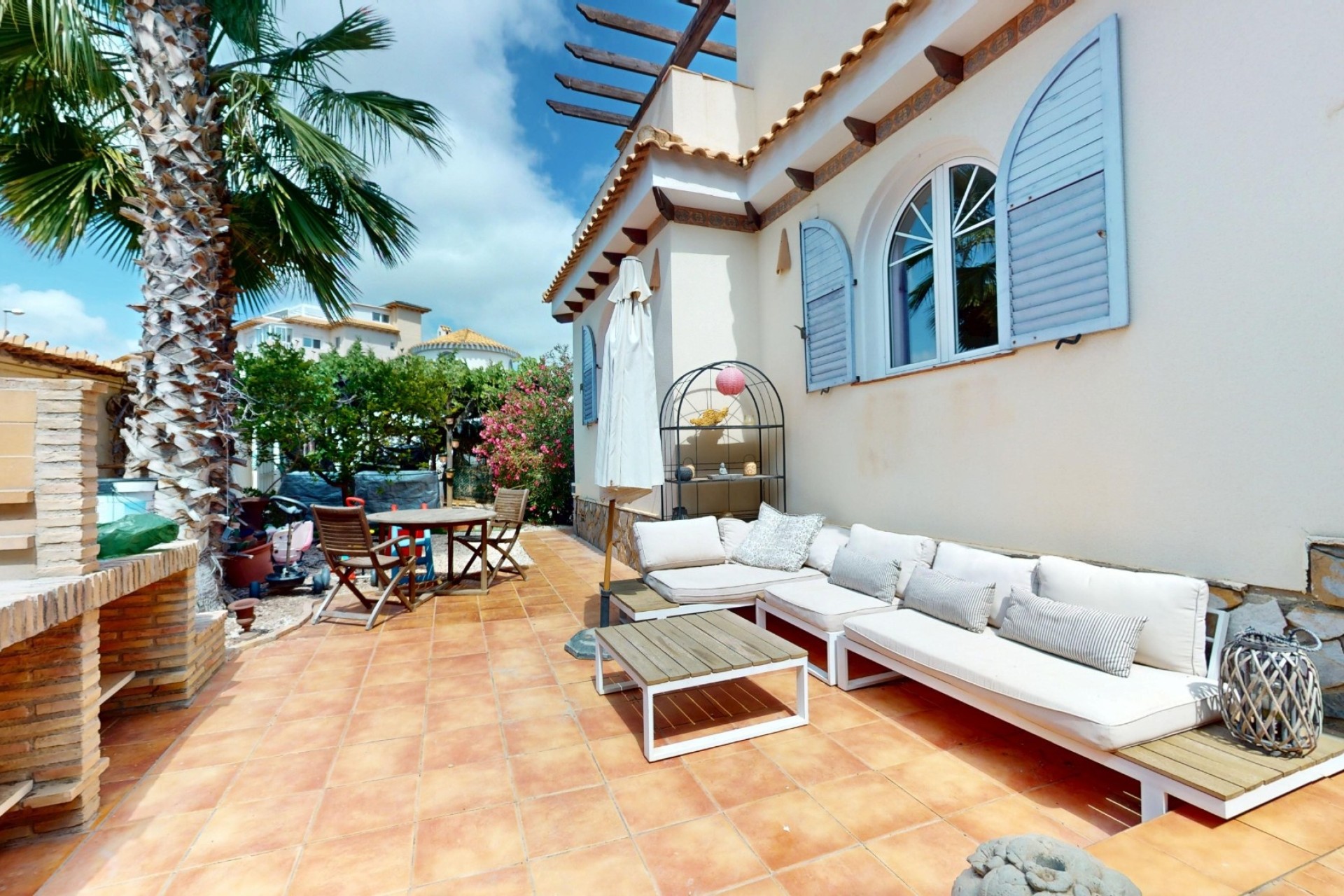 Herverkoop - Vrijstaande Villa -
Orihuela Costa - Las Filipinas