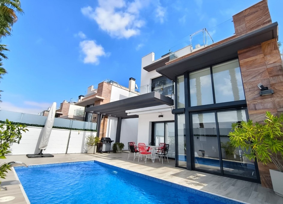 Herverkoop - Vrijstaande Villa -
Orihuela Costa - Lomas de Cabo Roig