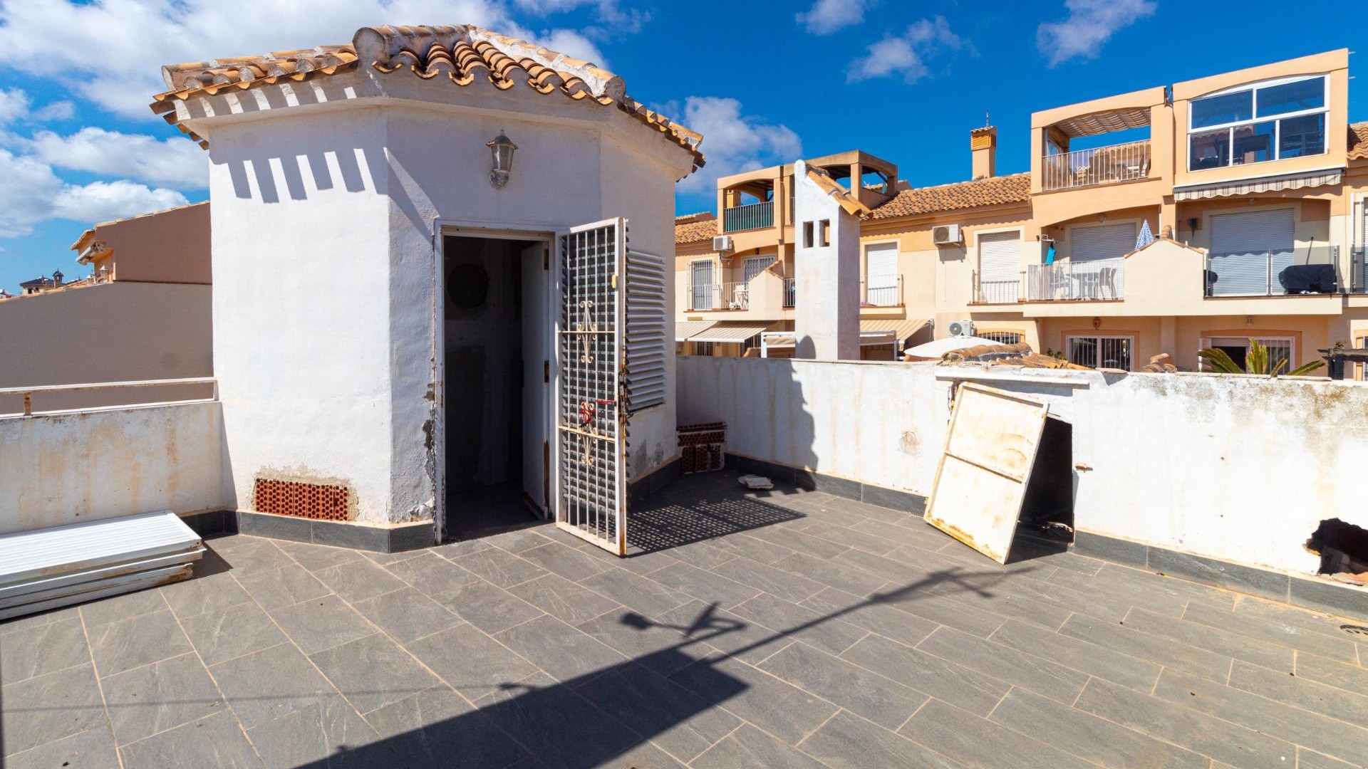 Herverkoop - Vrijstaande Villa -
Orihuela Costa - Los Almendros-La Florida