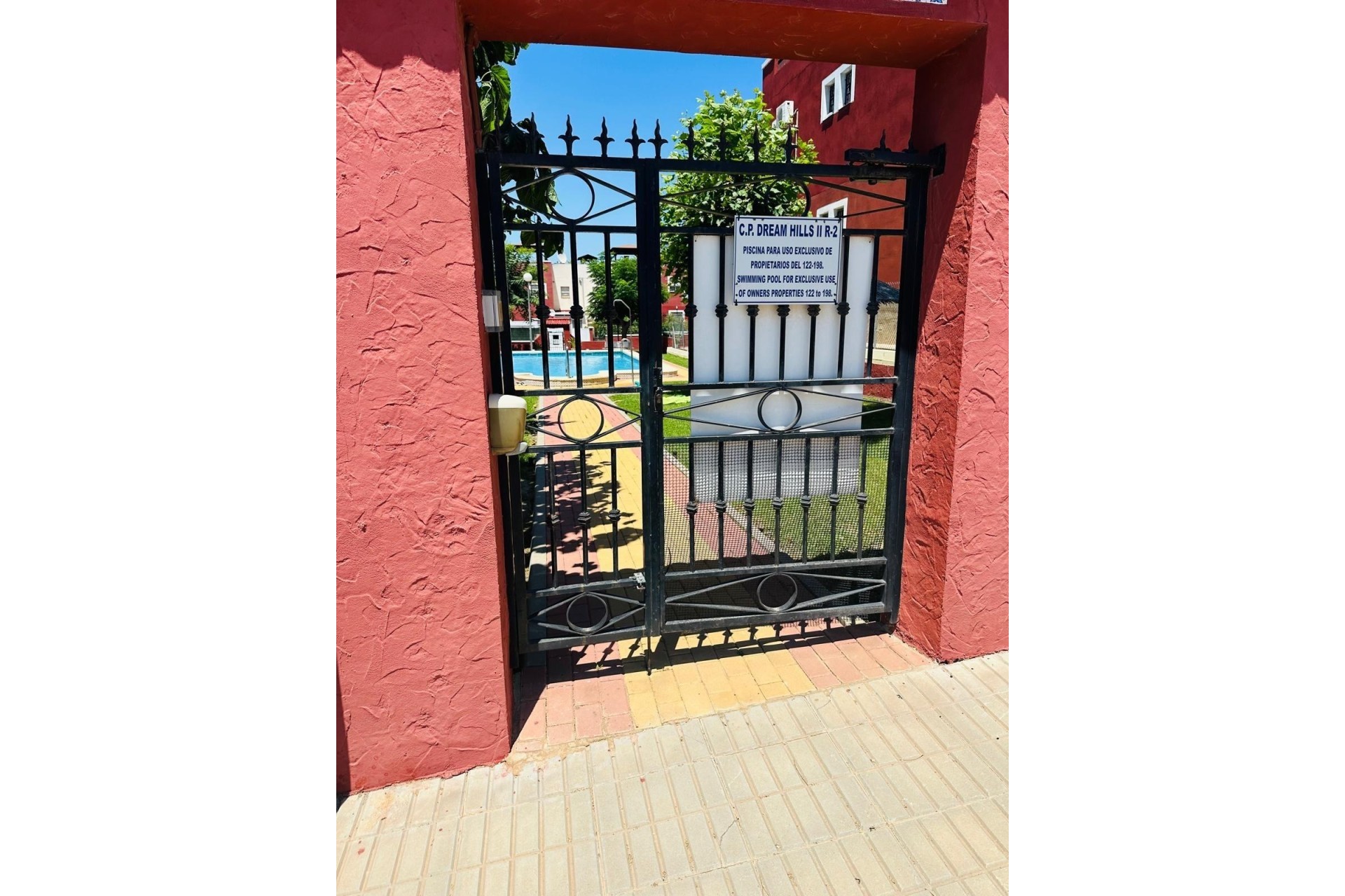 Herverkoop - Vrijstaande Villa -
Orihuela Costa - Los Altos