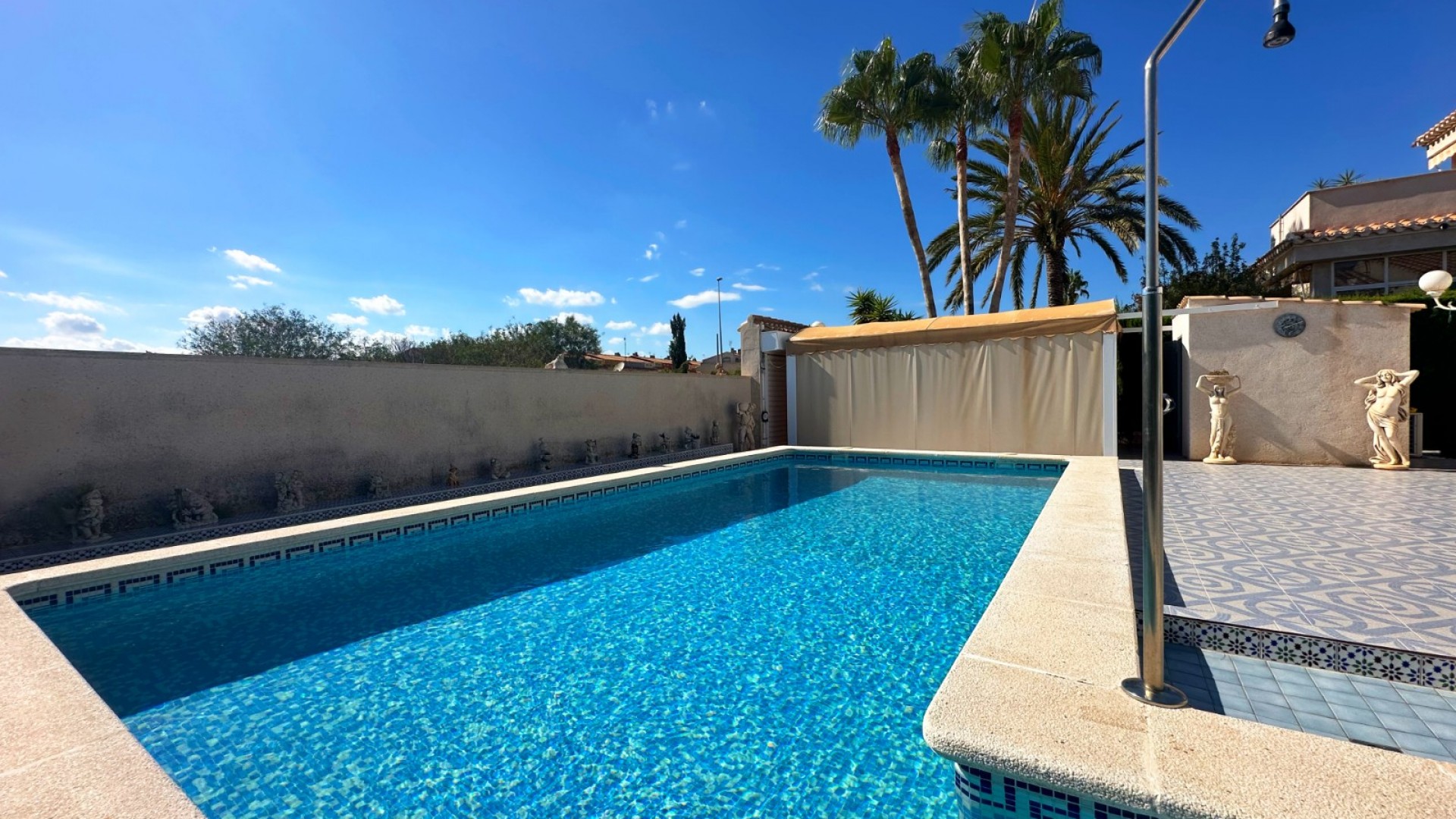 Herverkoop - Vrijstaande Villa -
Orihuela Costa - Playa Flamenca