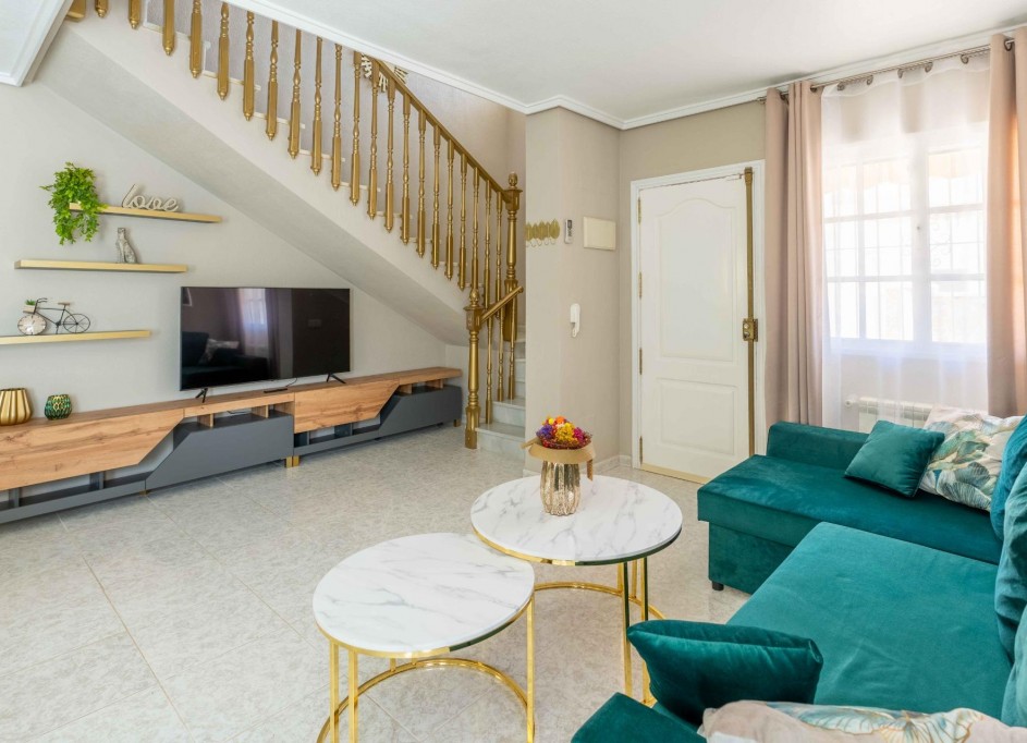 Herverkoop - Vrijstaande Villa -
Orihuela Costa - Punta Prima