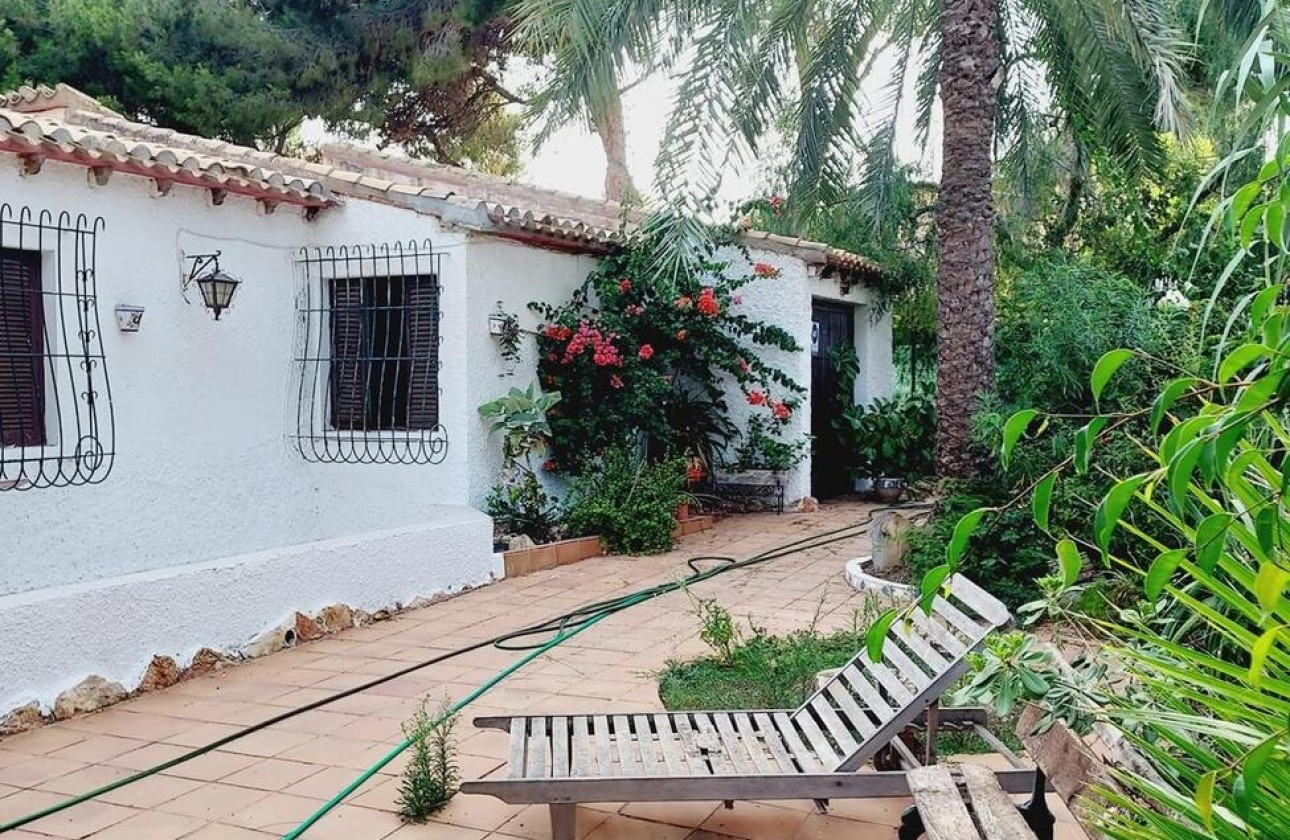 Herverkoop - Vrijstaande Villa -
Orihuela Costa - Punta Prima