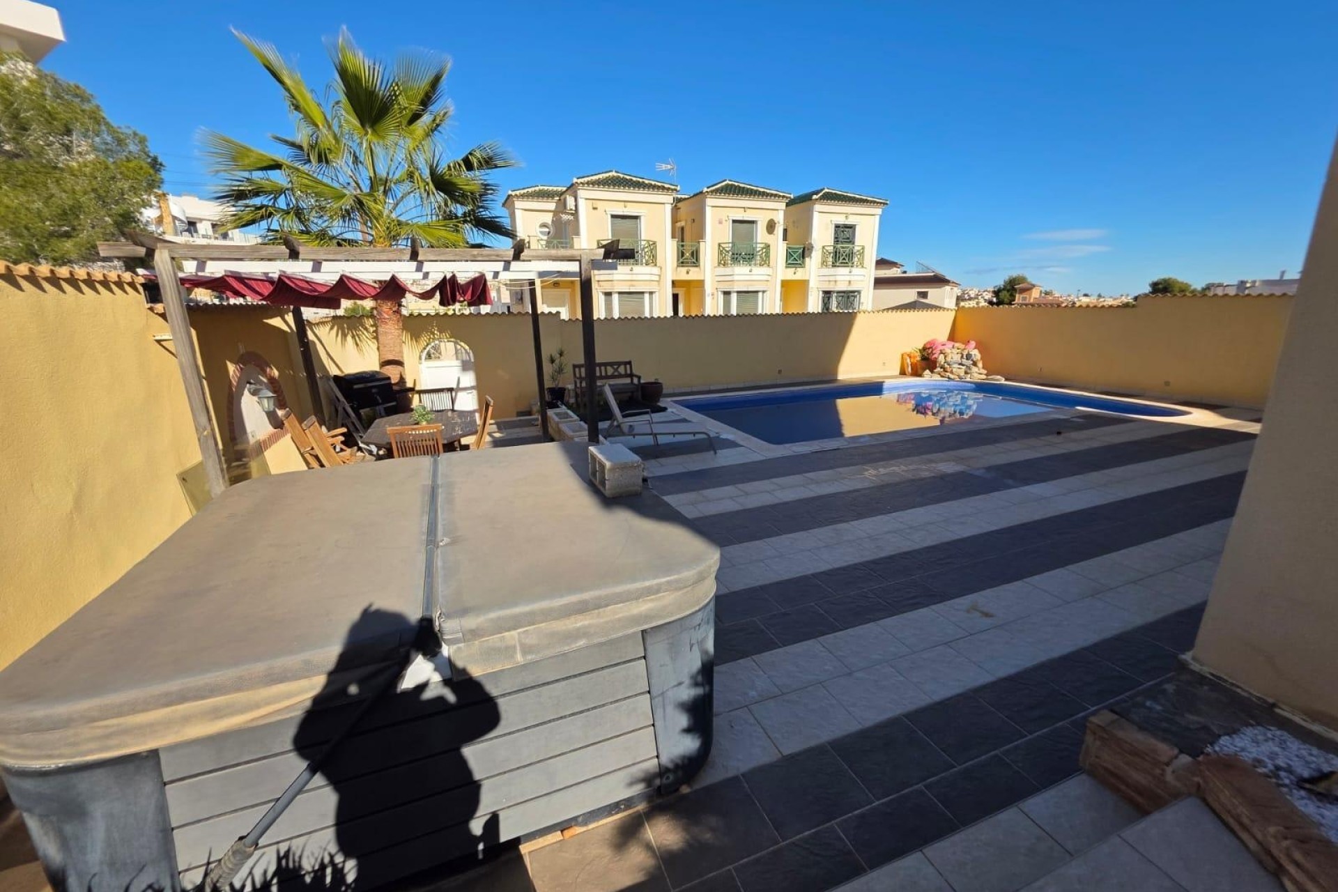 Herverkoop - Vrijstaande Villa -
Orihuela Costa - Villamartín-Las Filipinas