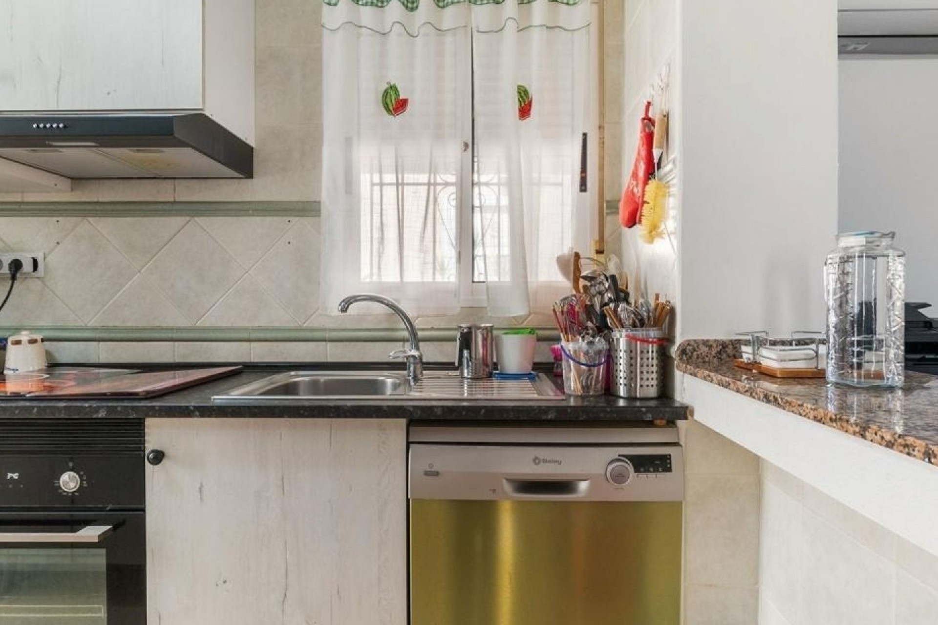 Herverkoop - Vrijstaande Villa -
Orihuela Costa - Villamartín